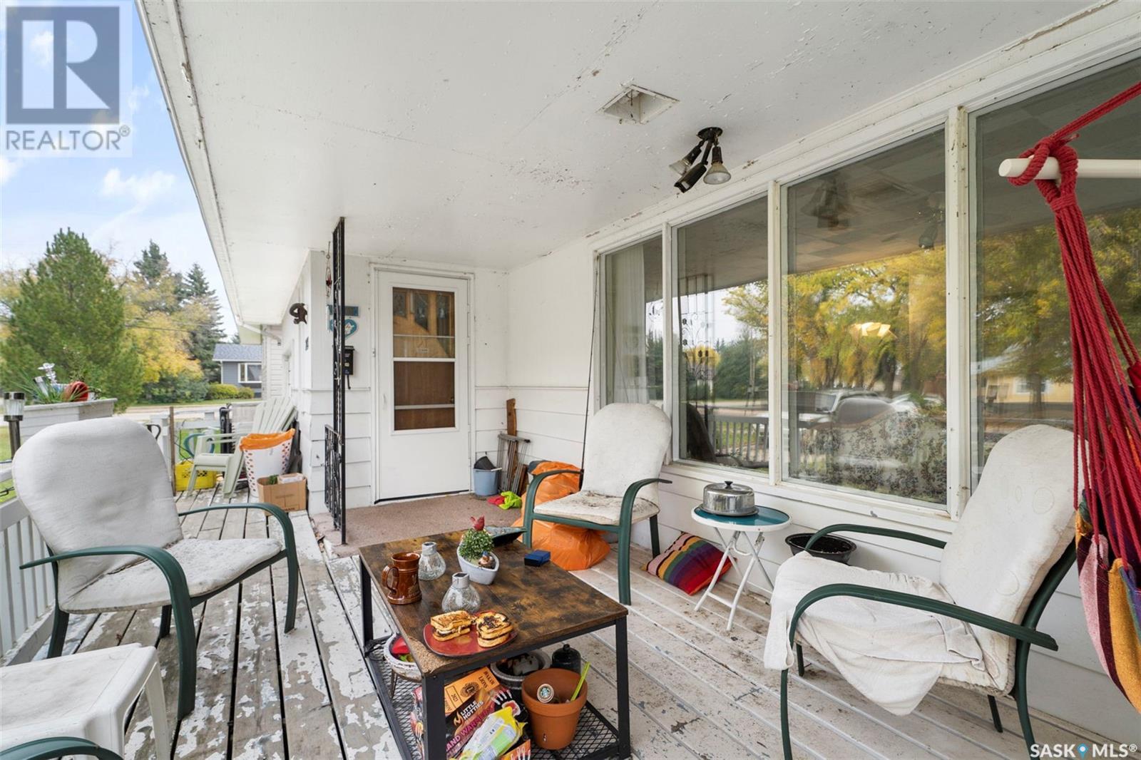 203 3rd STREET S