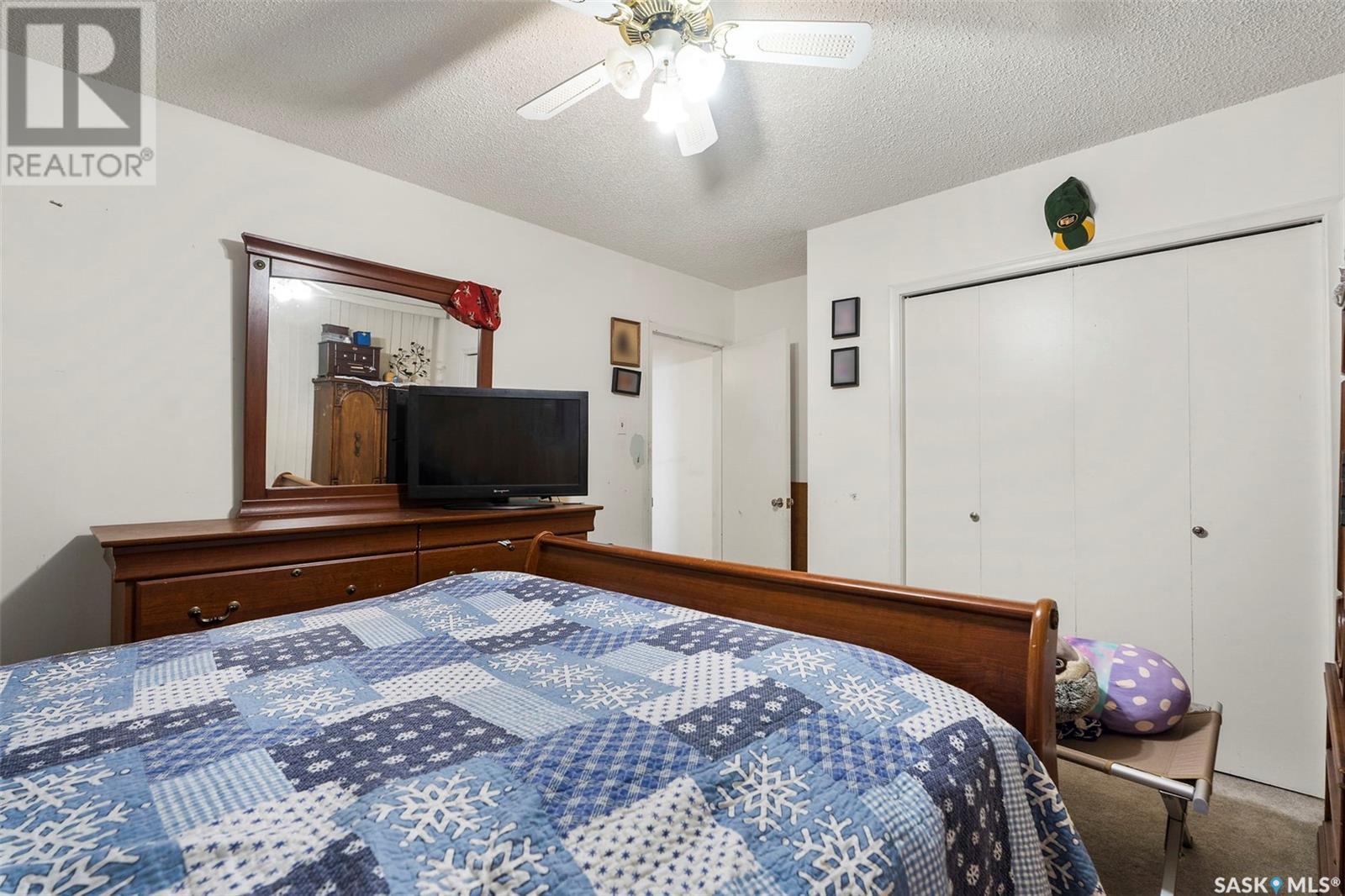 203 3rd STREET S