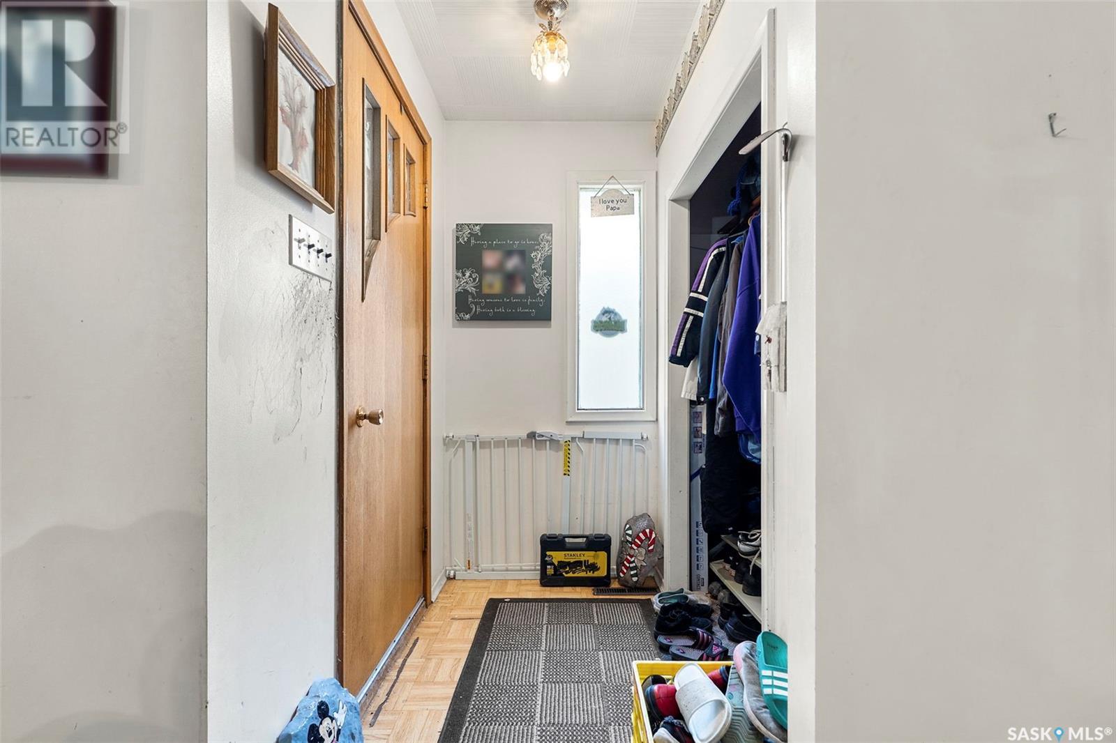 203 3rd STREET S