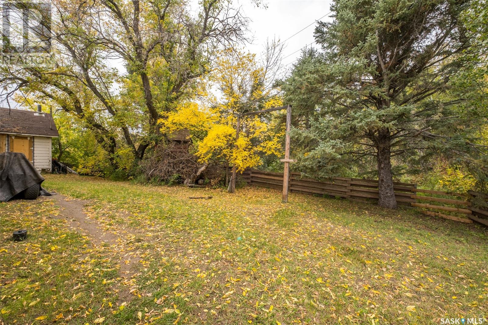 Highway 302 East Acreage