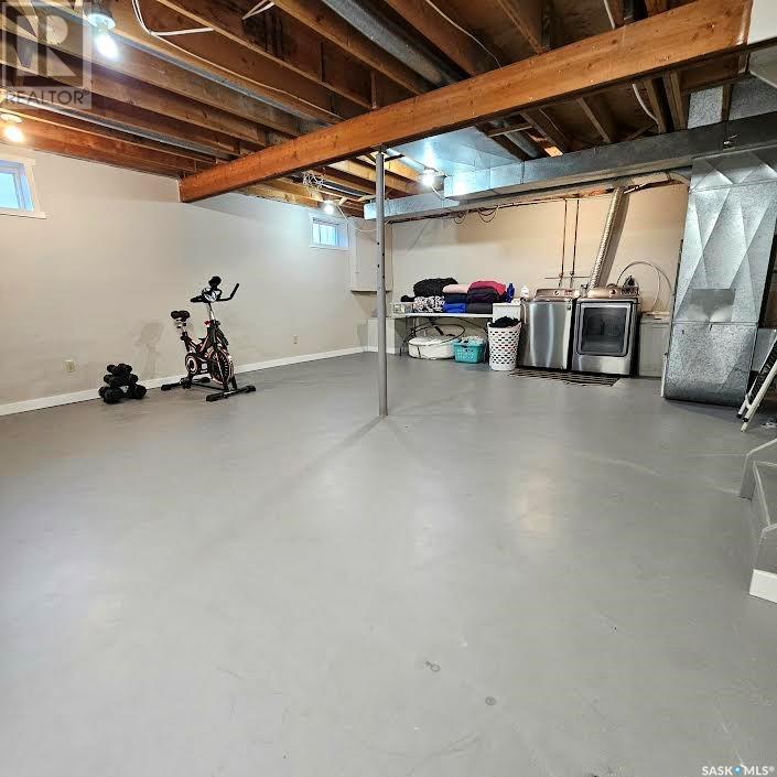 3295 Bliss CRESCENT