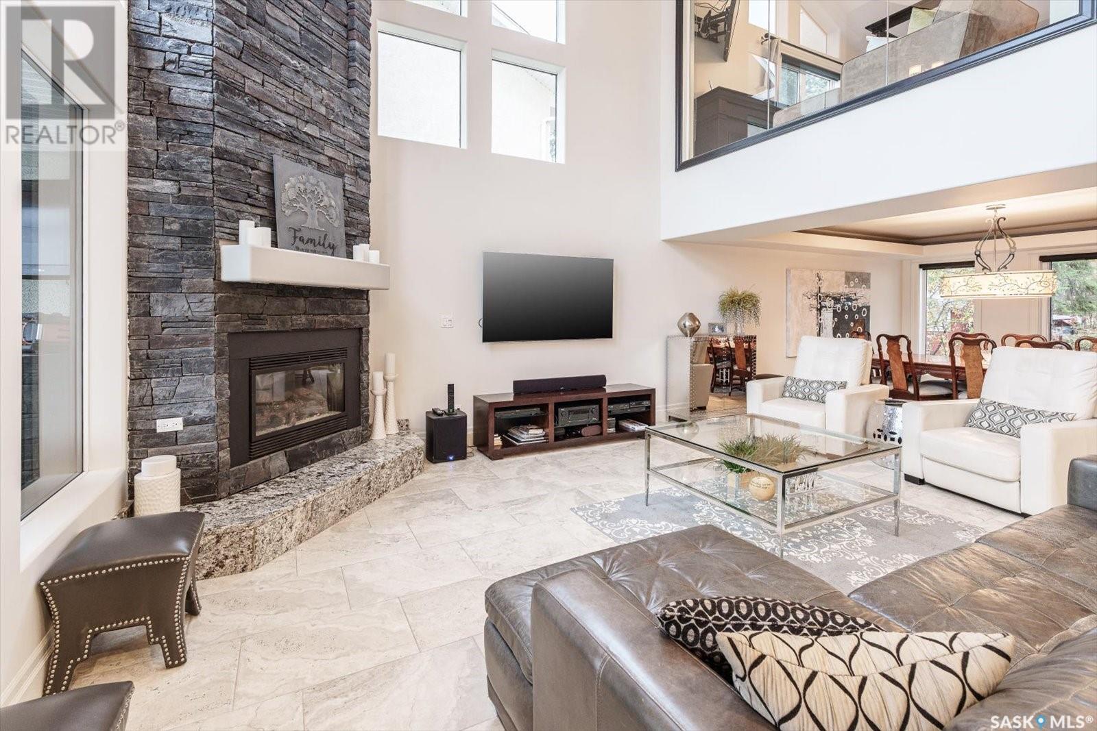 330 Neis DRIVE