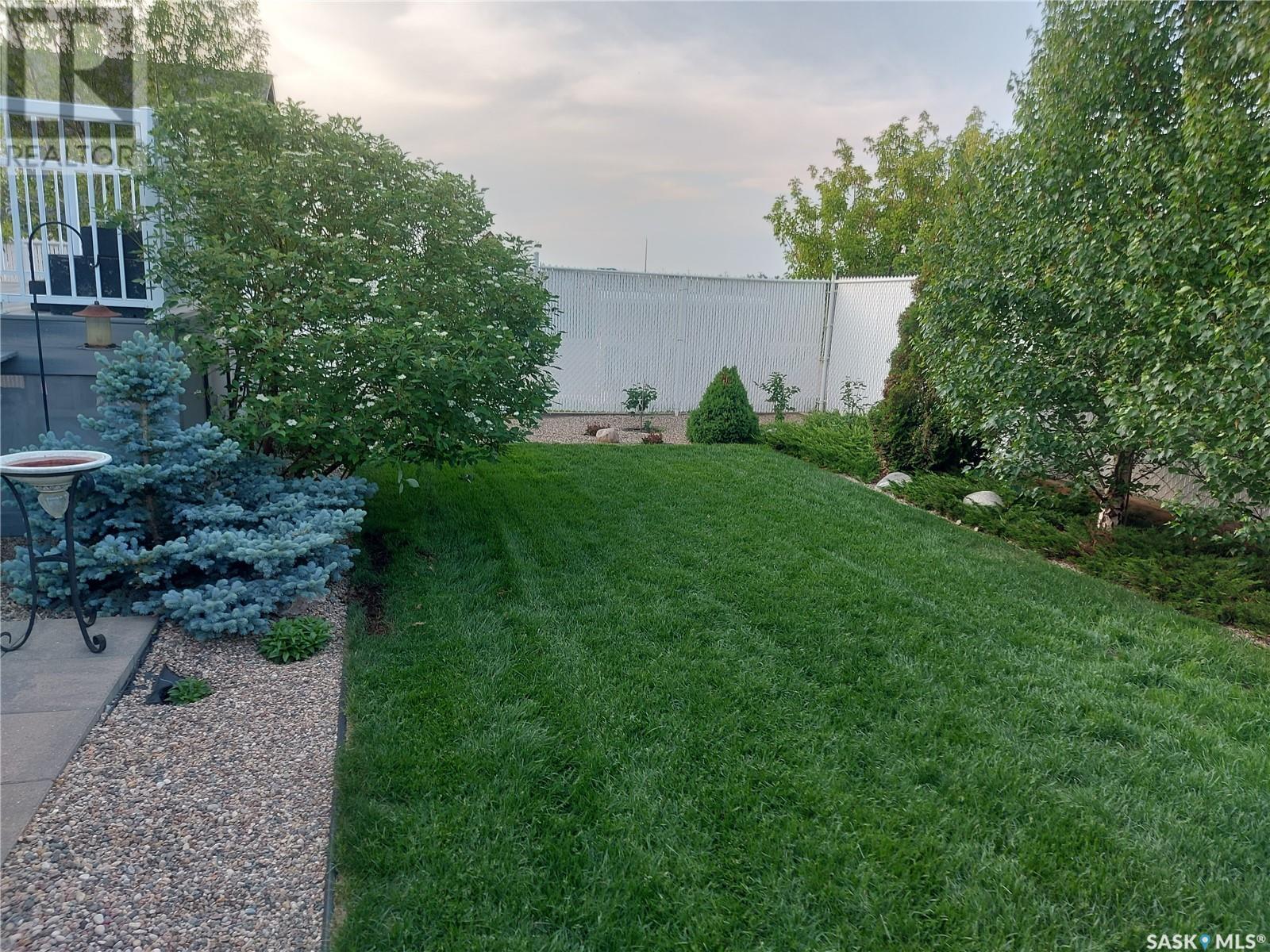 54 Borrowman PLACE