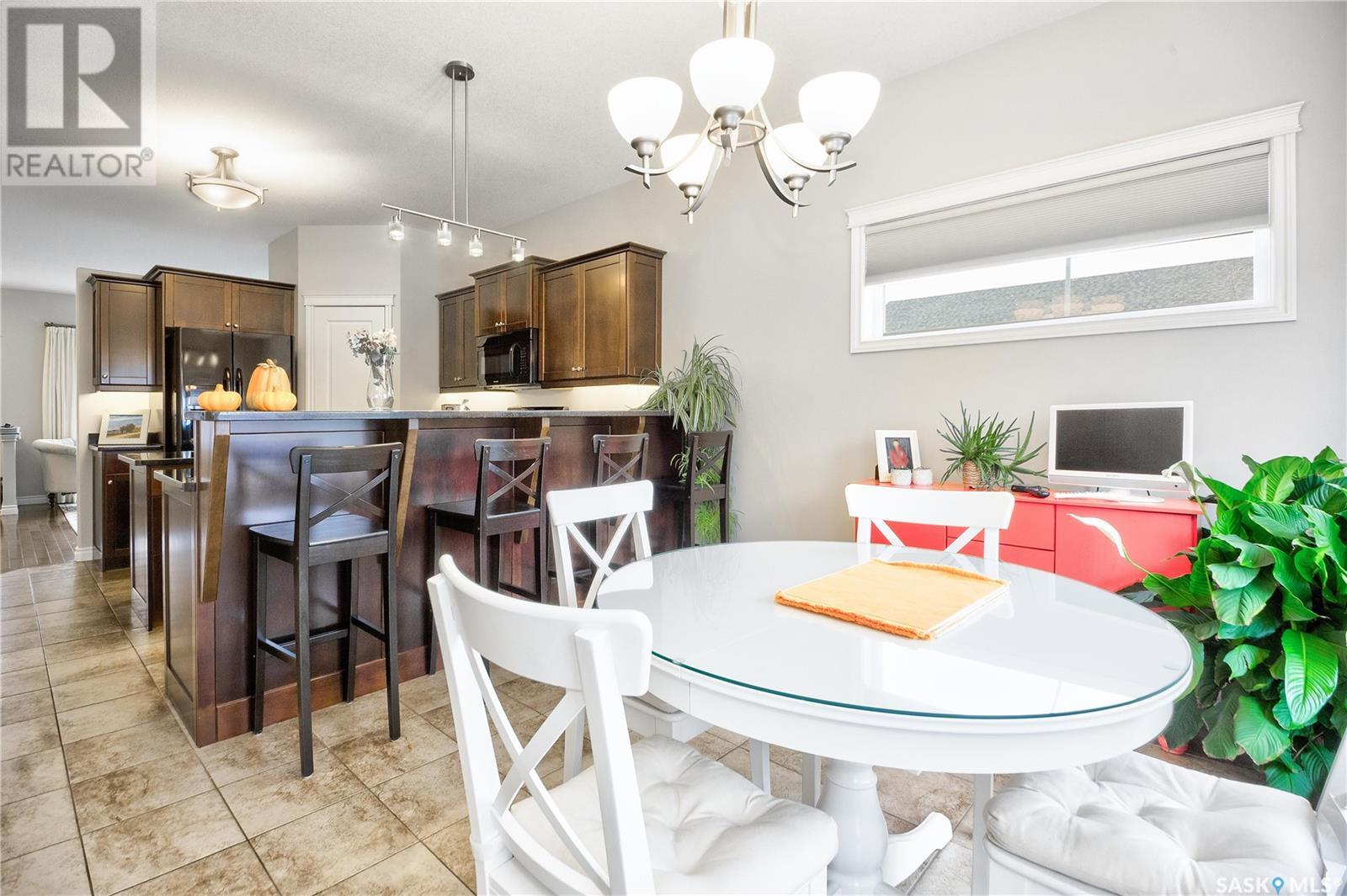 54 Borrowman PLACE