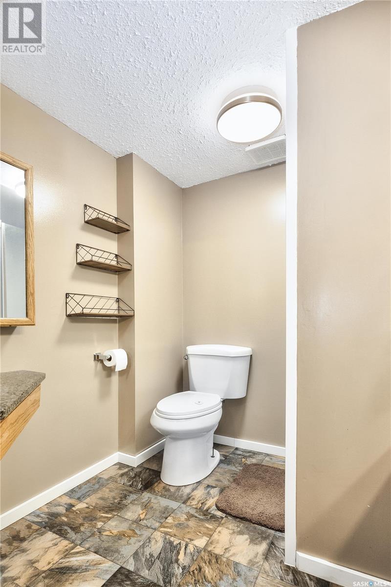 3175 Eagle CRESCENT