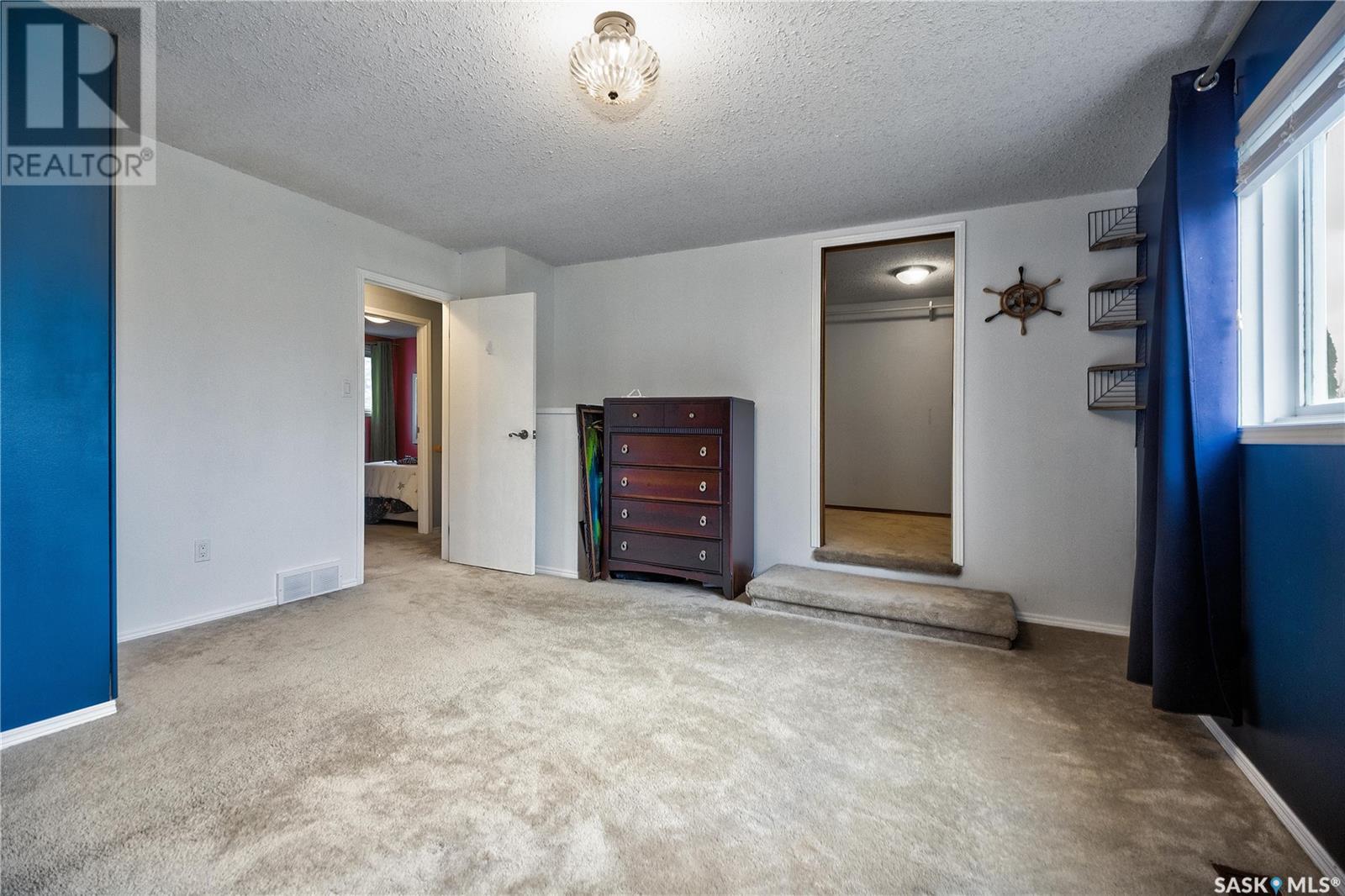 3175 Eagle CRESCENT