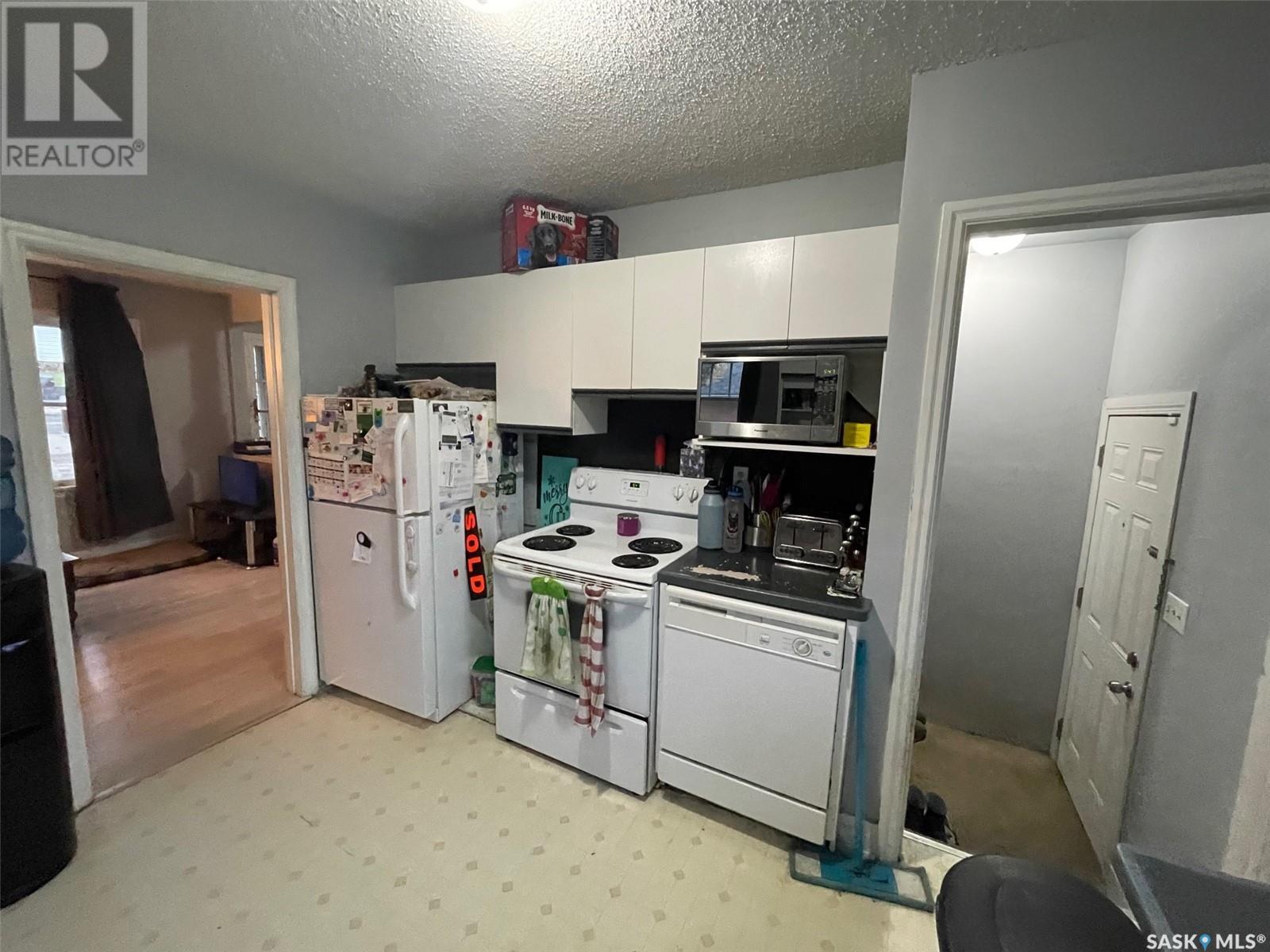 608 19Th STREET W