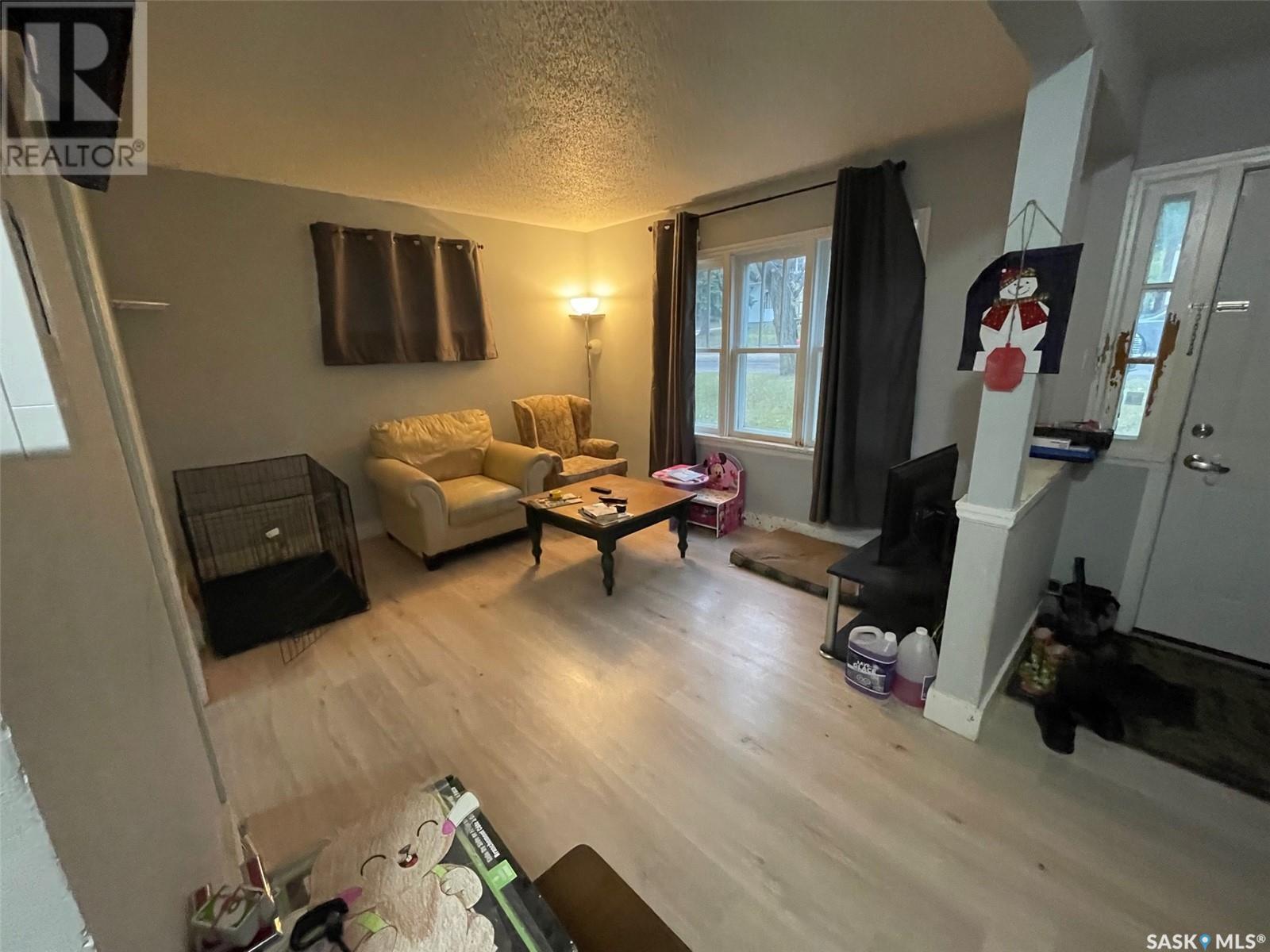 608 19Th STREET W