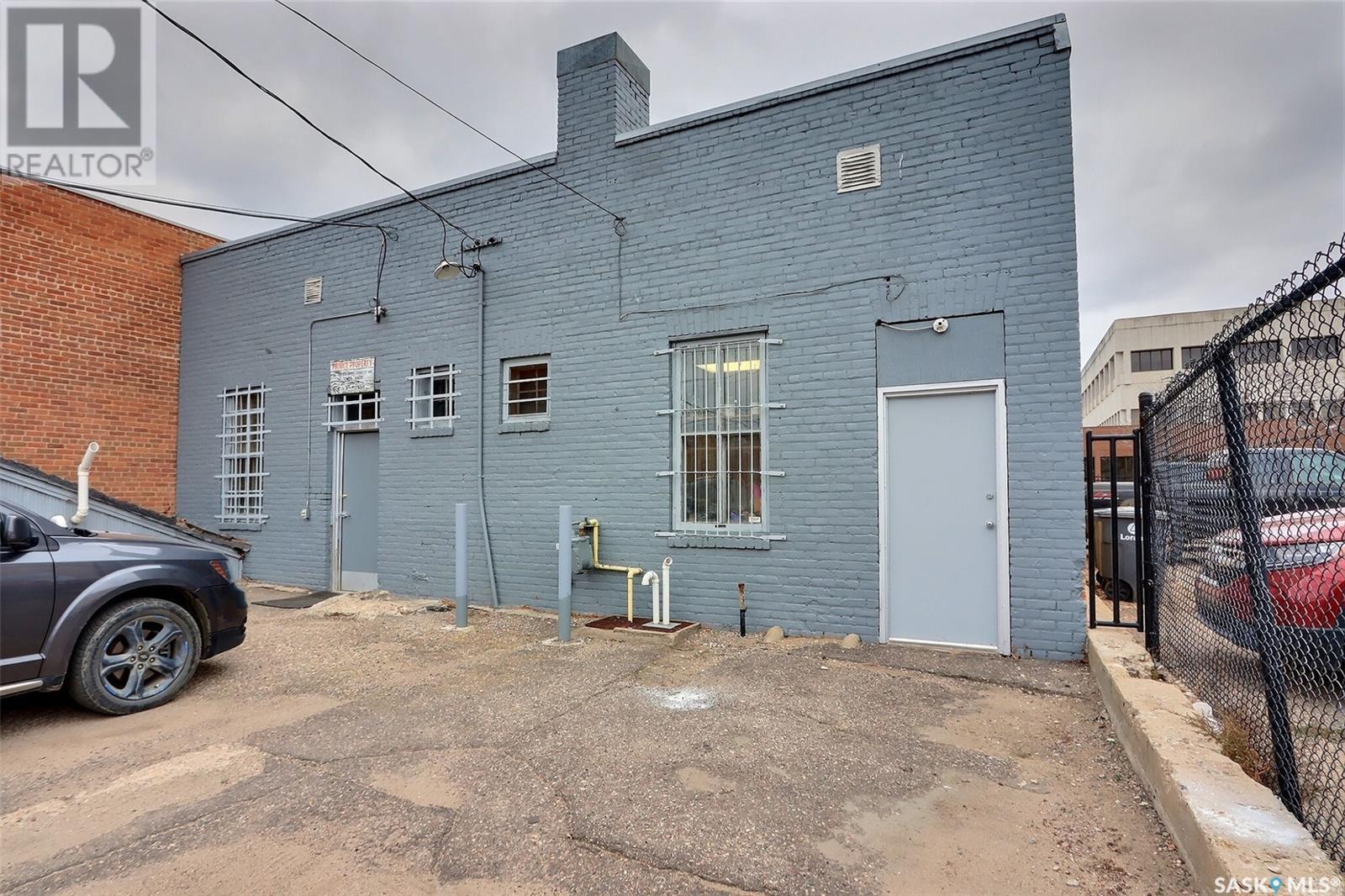 1225 Central AVENUE