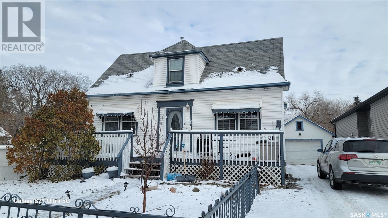 145 Osler STREET