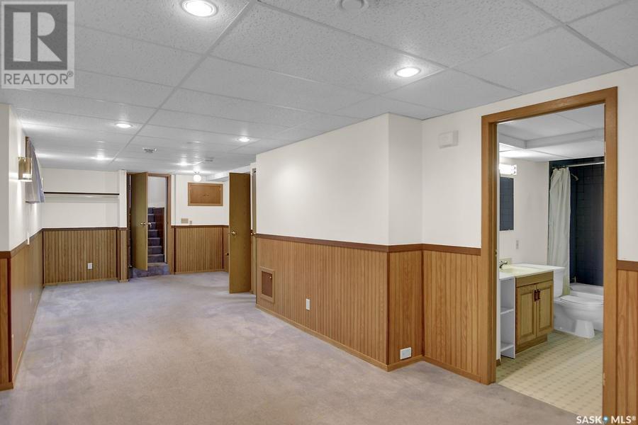 2 Angus CRESCENT