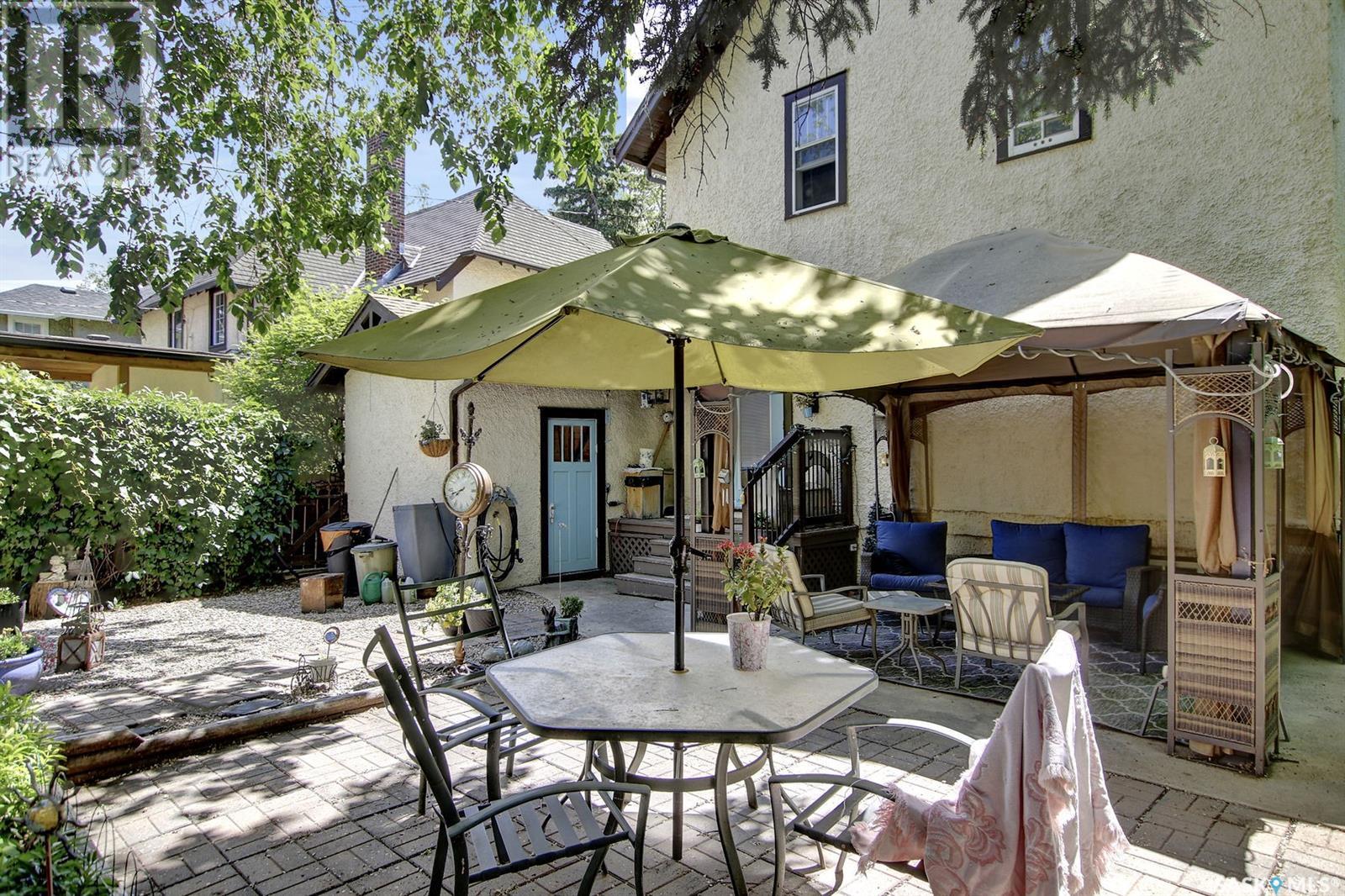 233 Leopold CRESCENT
