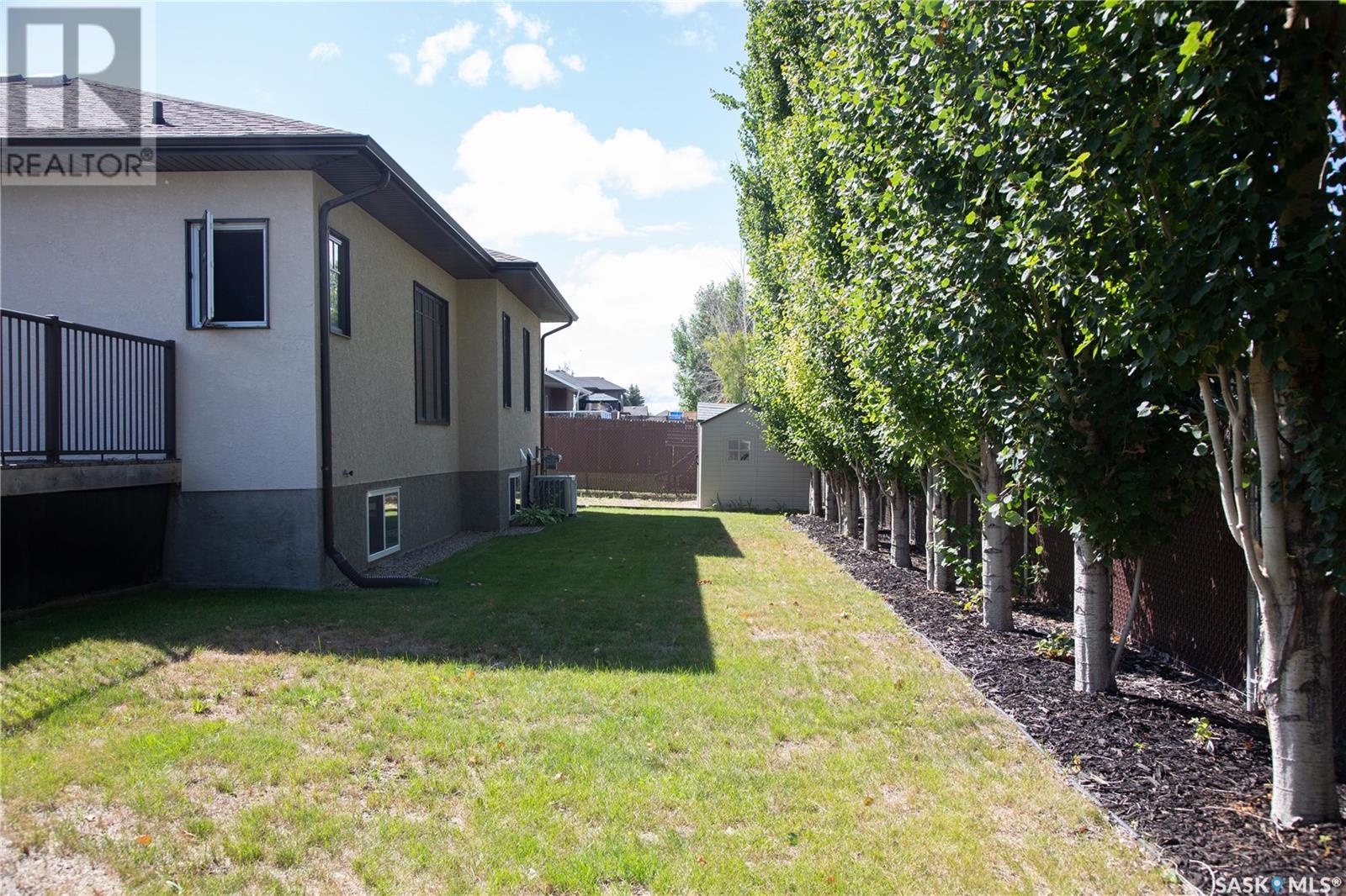 38 Glen Howard WAY
