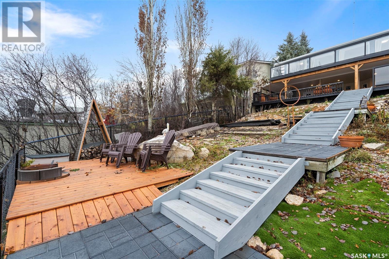 L12 B3 Nelson Beach