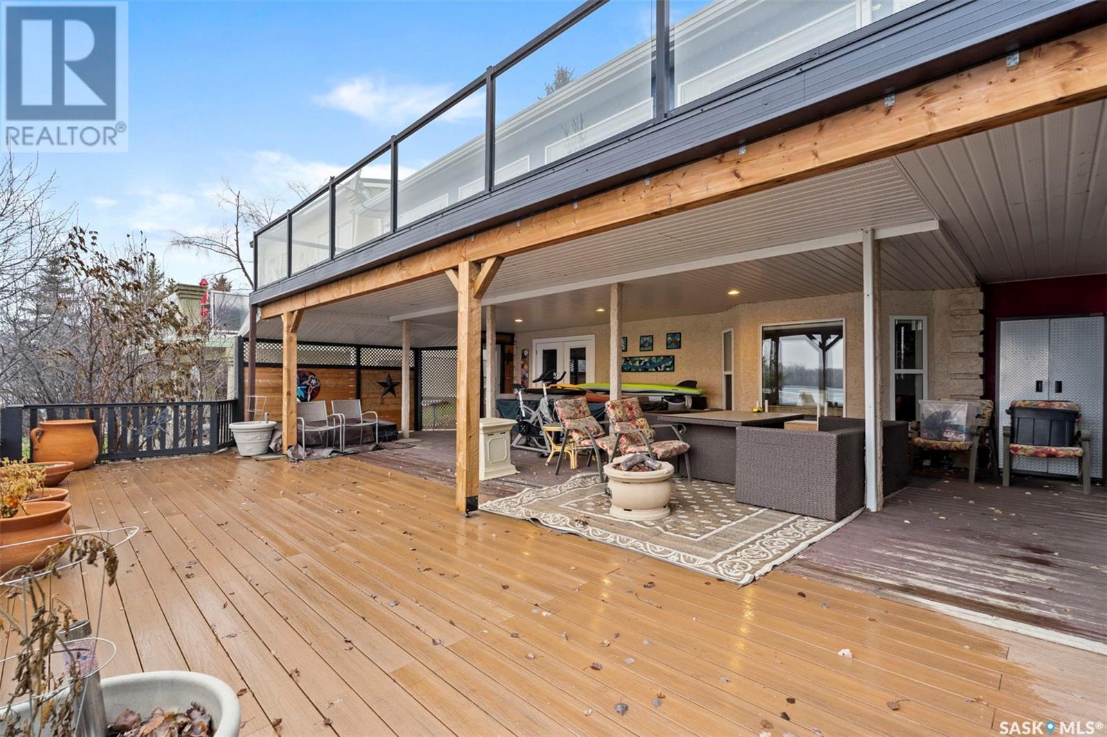 L12 B3 Nelson Beach