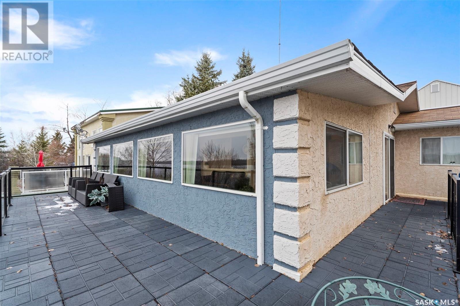 L12 B3 Nelson Beach