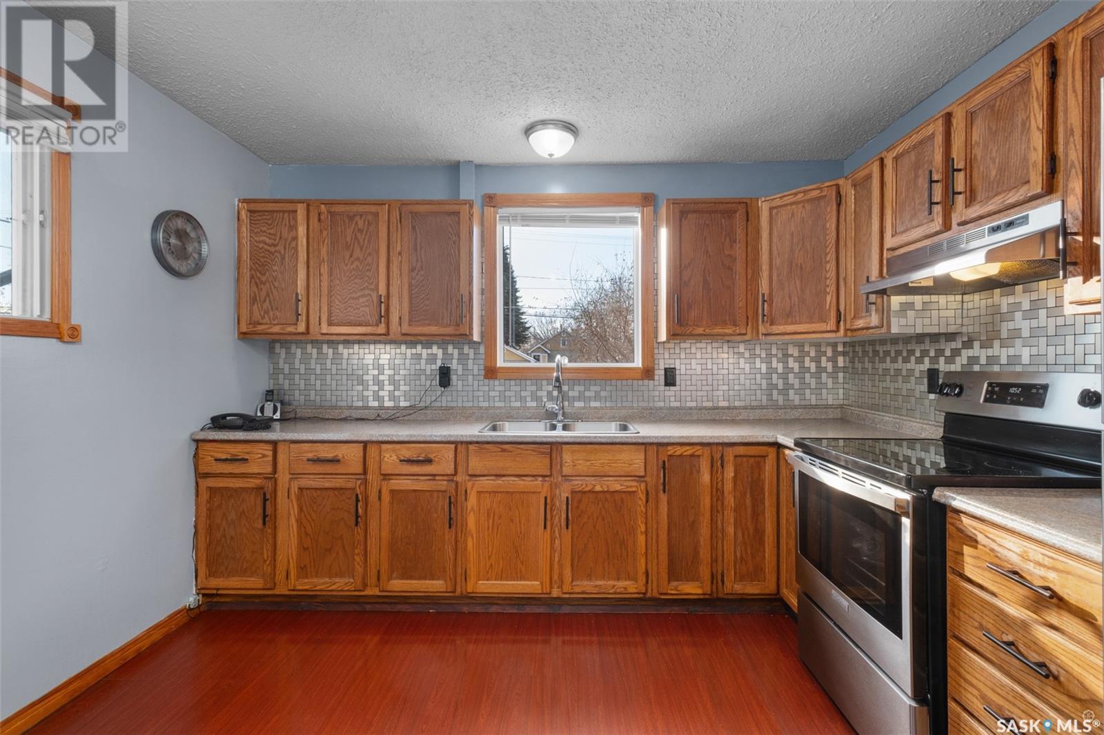 1851 14th STREET W