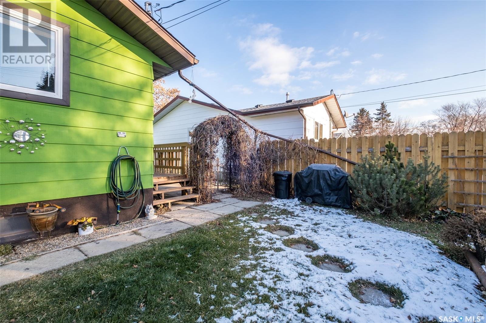 1851 14th STREET W