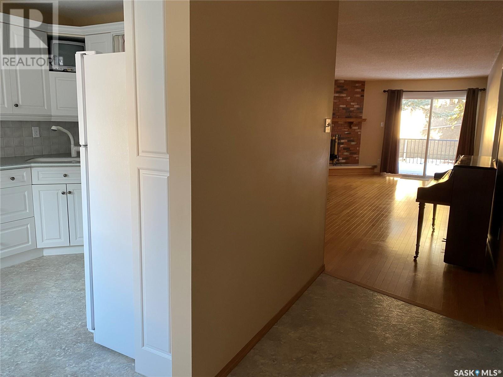 1206 Gryphons WALK