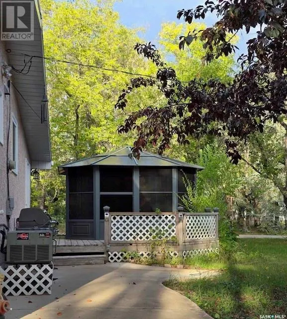 474 Pine DRIVE