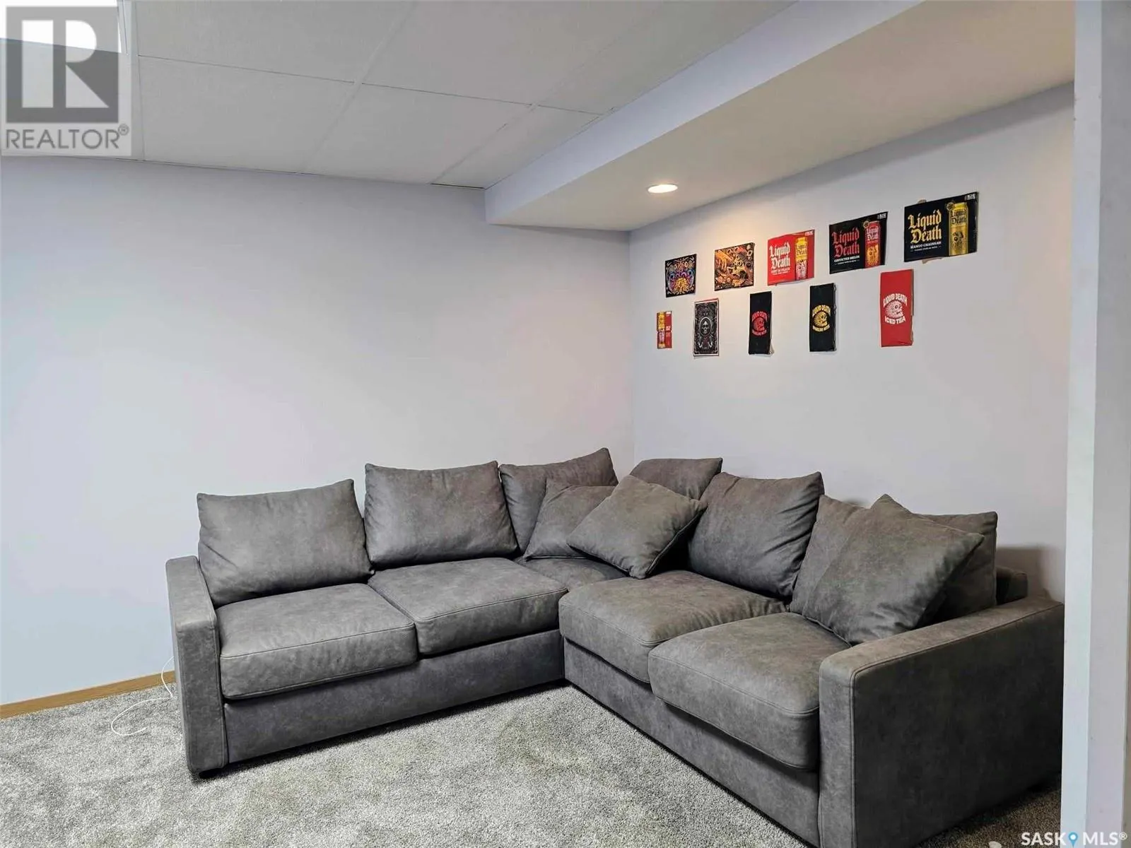 474 Pine DRIVE