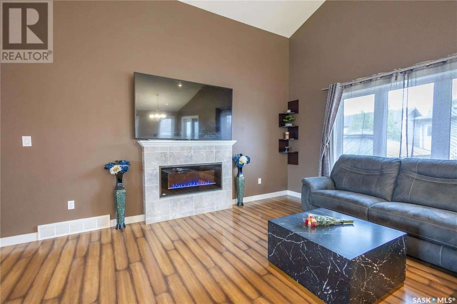 15 Hadley ROAD