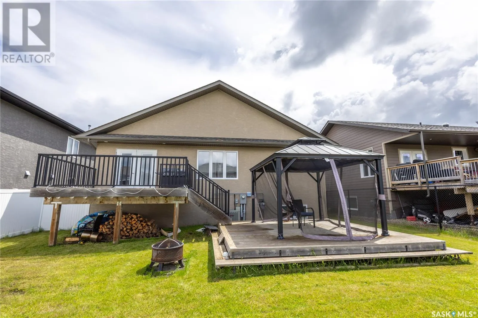 15 Hadley ROAD