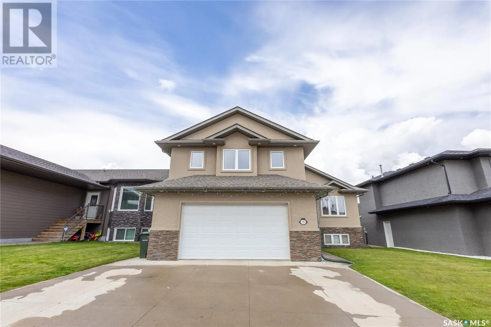15 Hadley ROAD