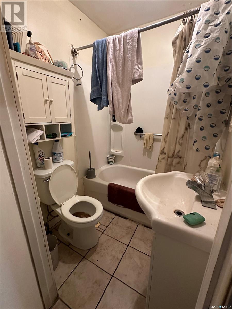 1937 14th STREET W