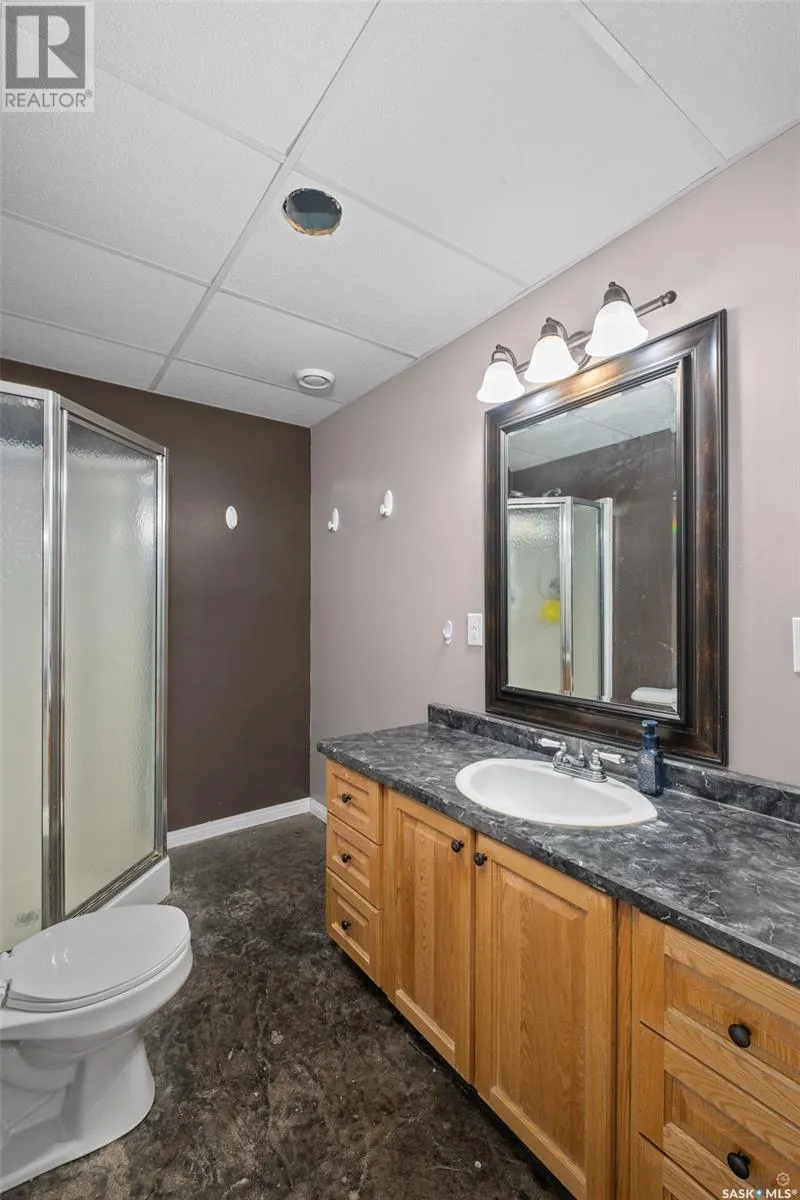 1 Poplar CRESCENT