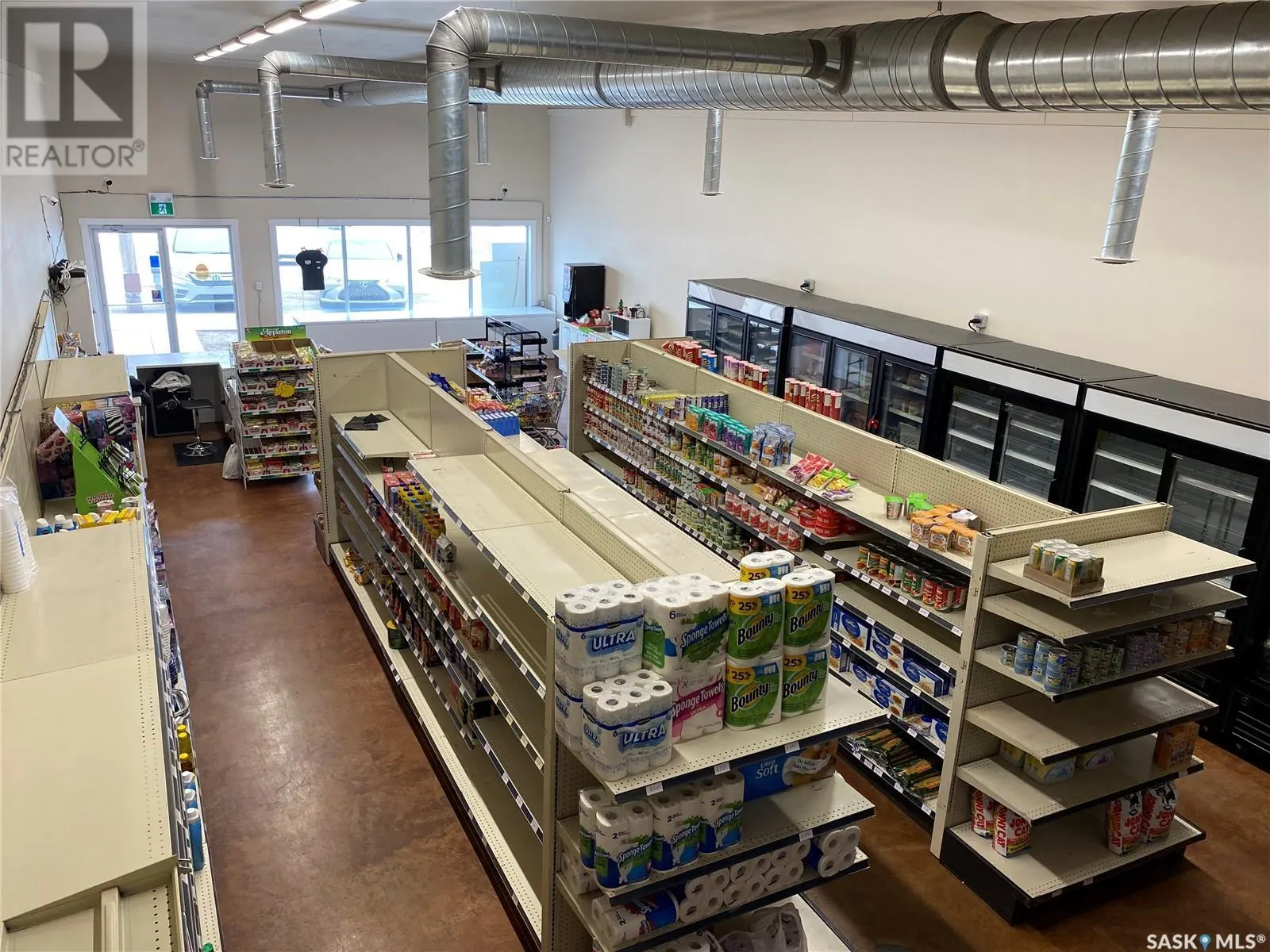 5 403 Main STREET