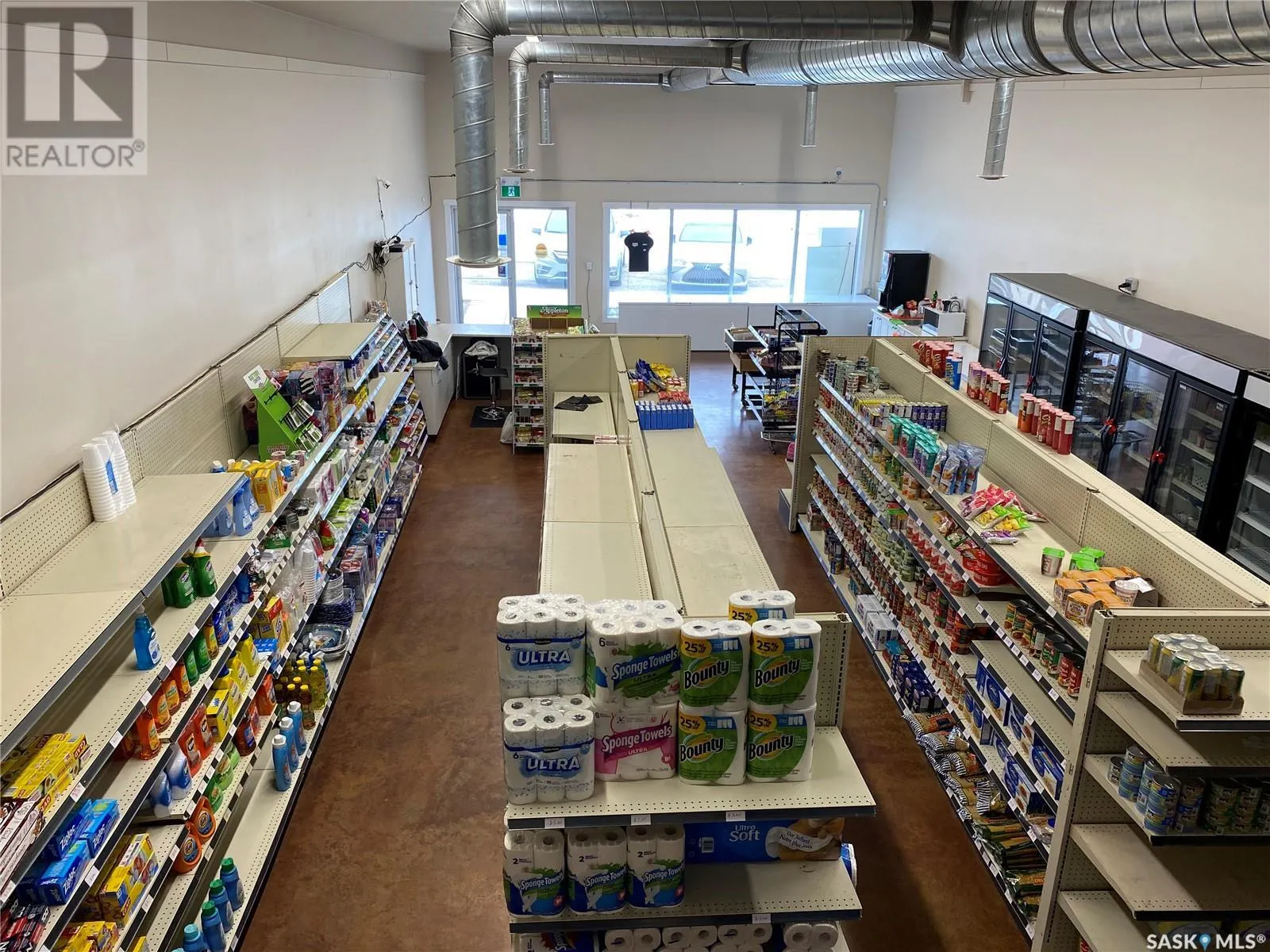5 403 Main STREET