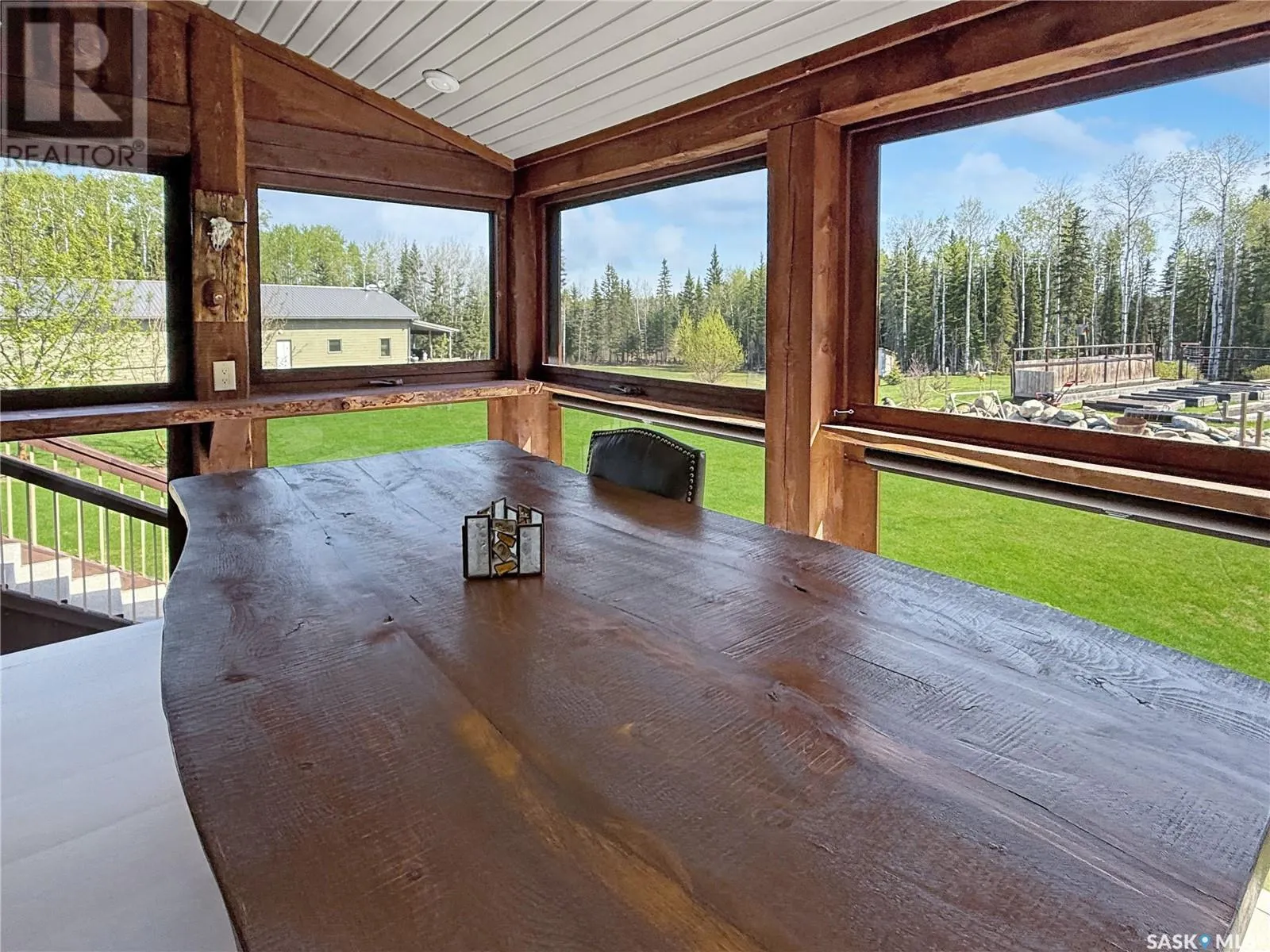 303 Meadow Ridge DRIVE