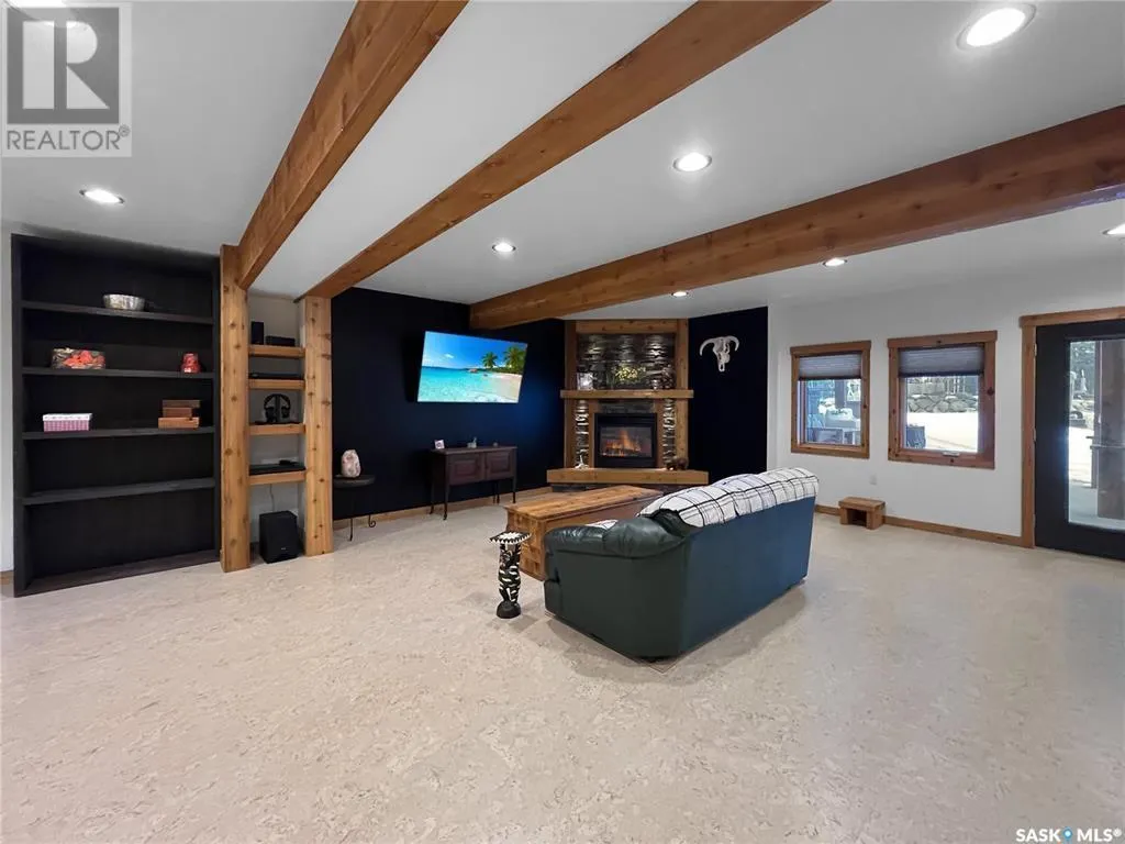 303 Meadow Ridge DRIVE
