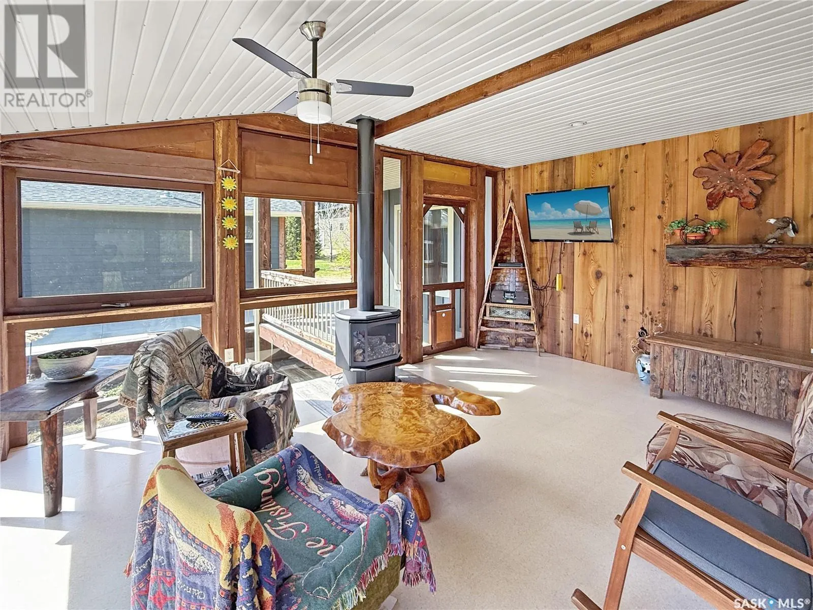 303 Meadow Ridge DRIVE