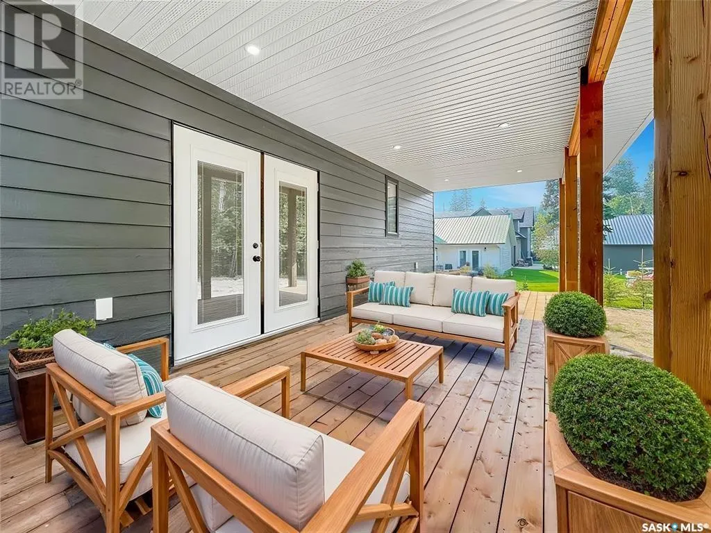 4 Harnish PLACE