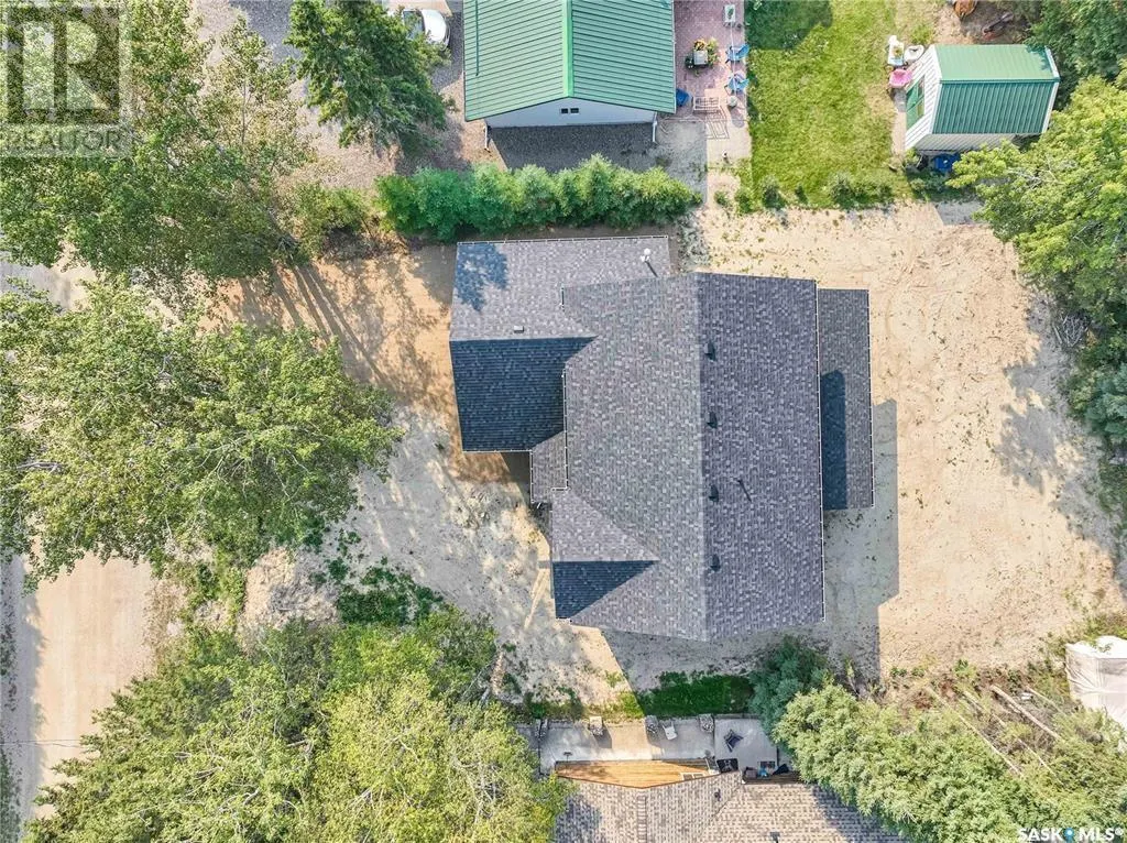4 Harnish PLACE