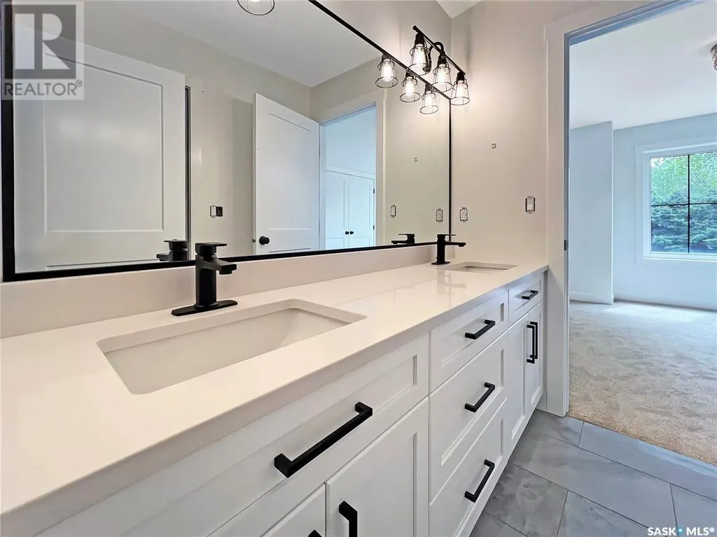 4 Harnish PLACE