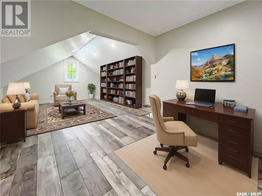 4 Harnish PLACE