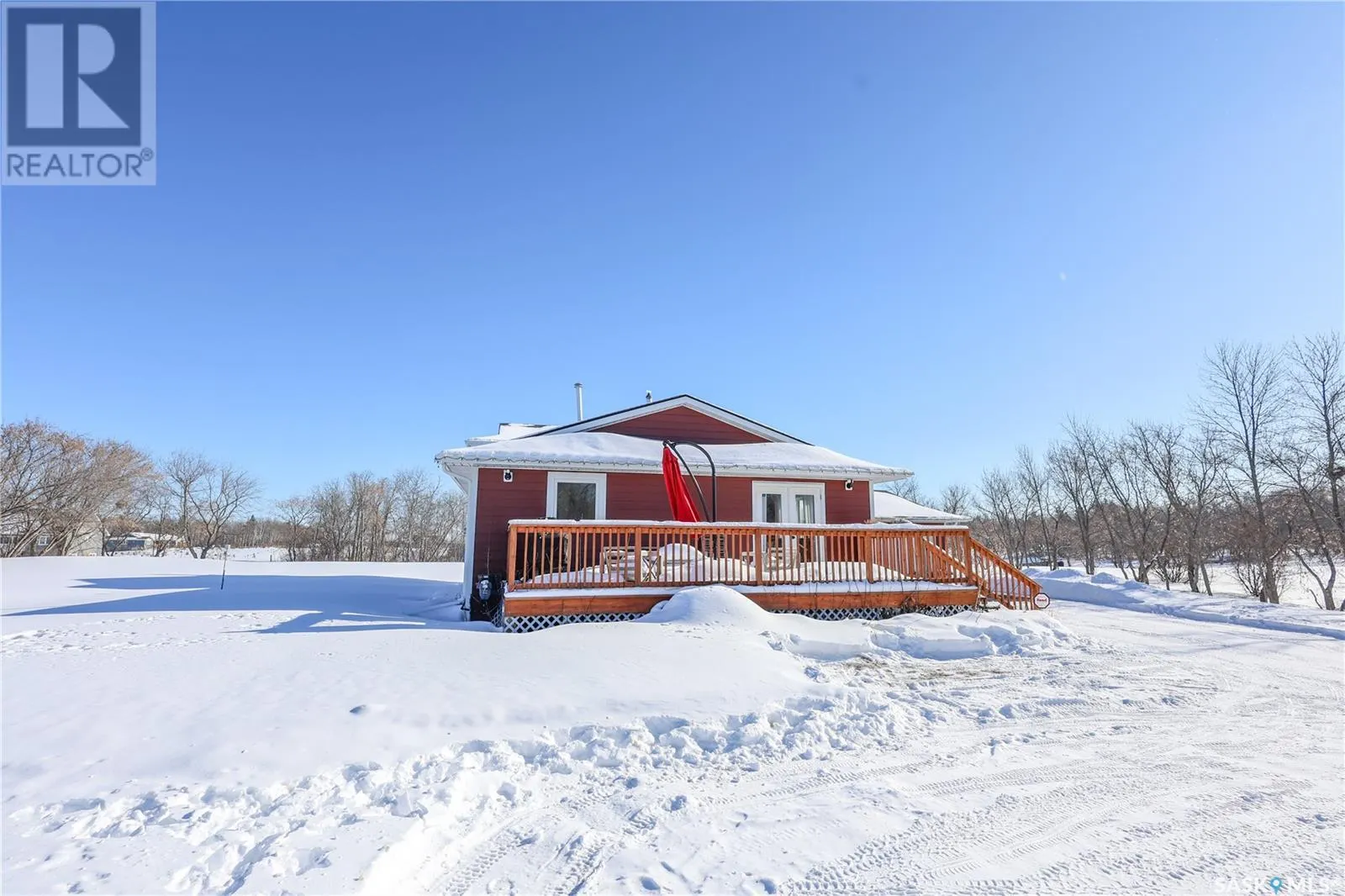 MacDonald Road Acreage