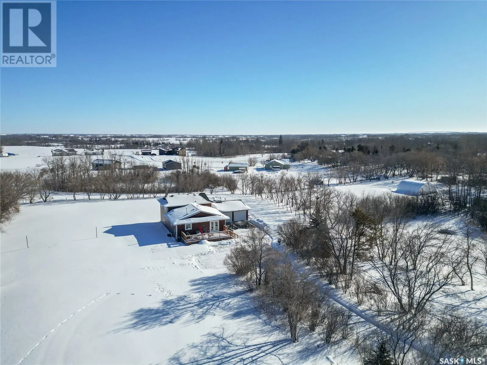 MacDonald Road Acreage