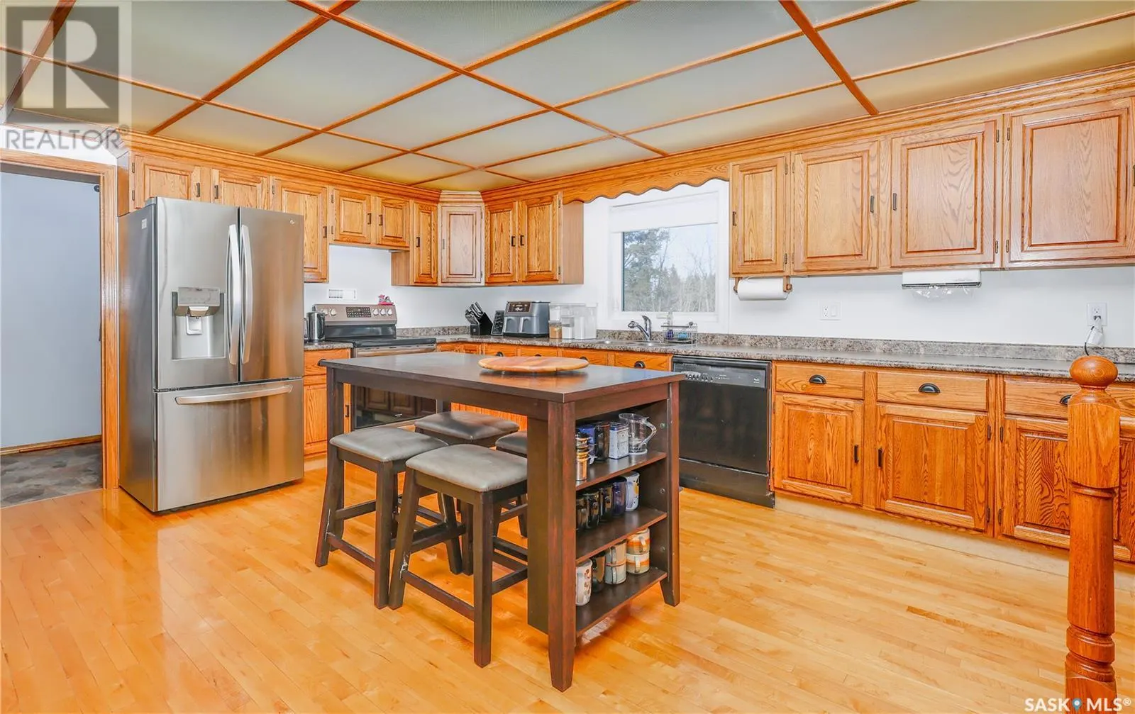 MacDonald Road Acreage