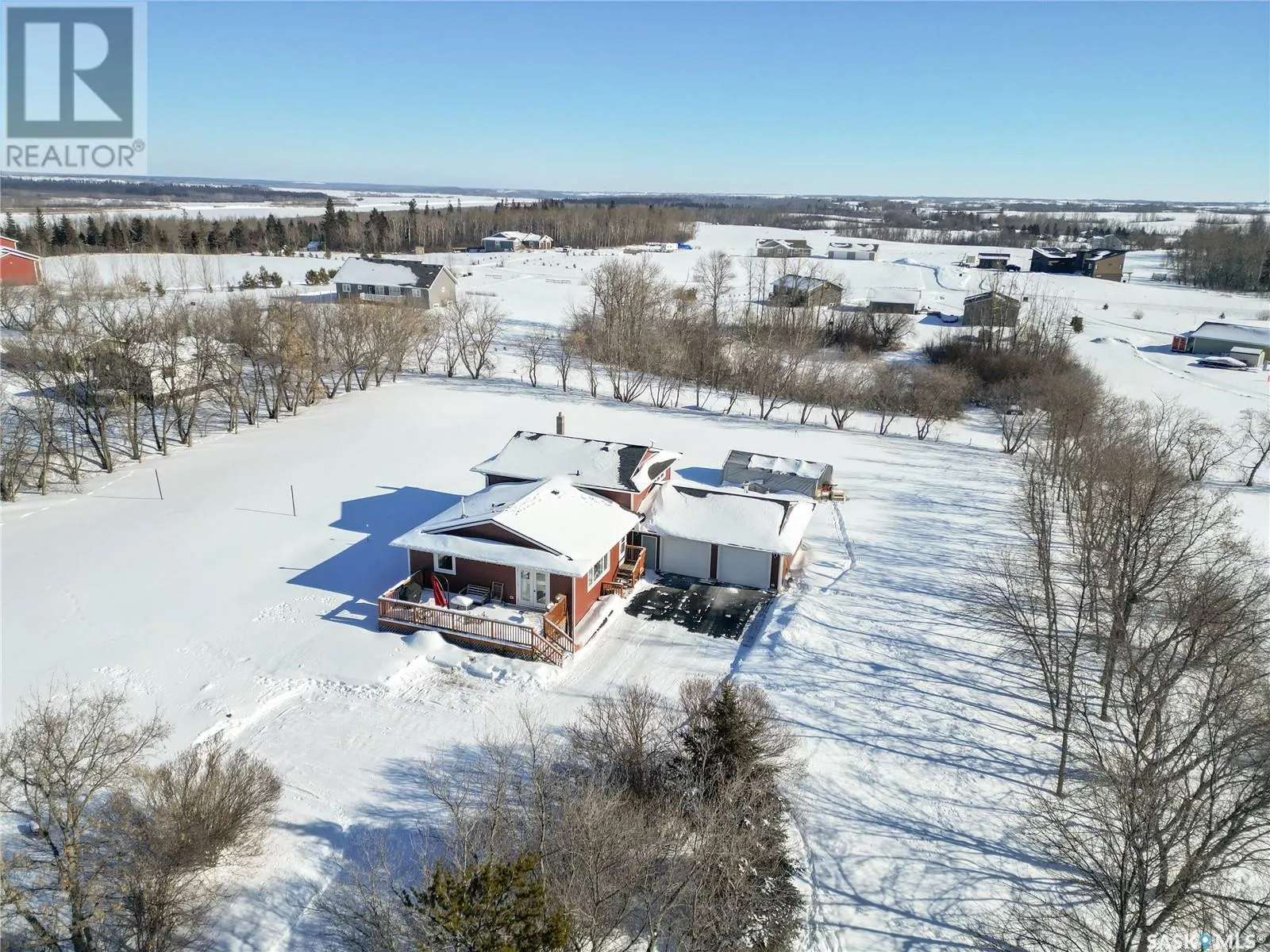 MacDonald Road Acreage