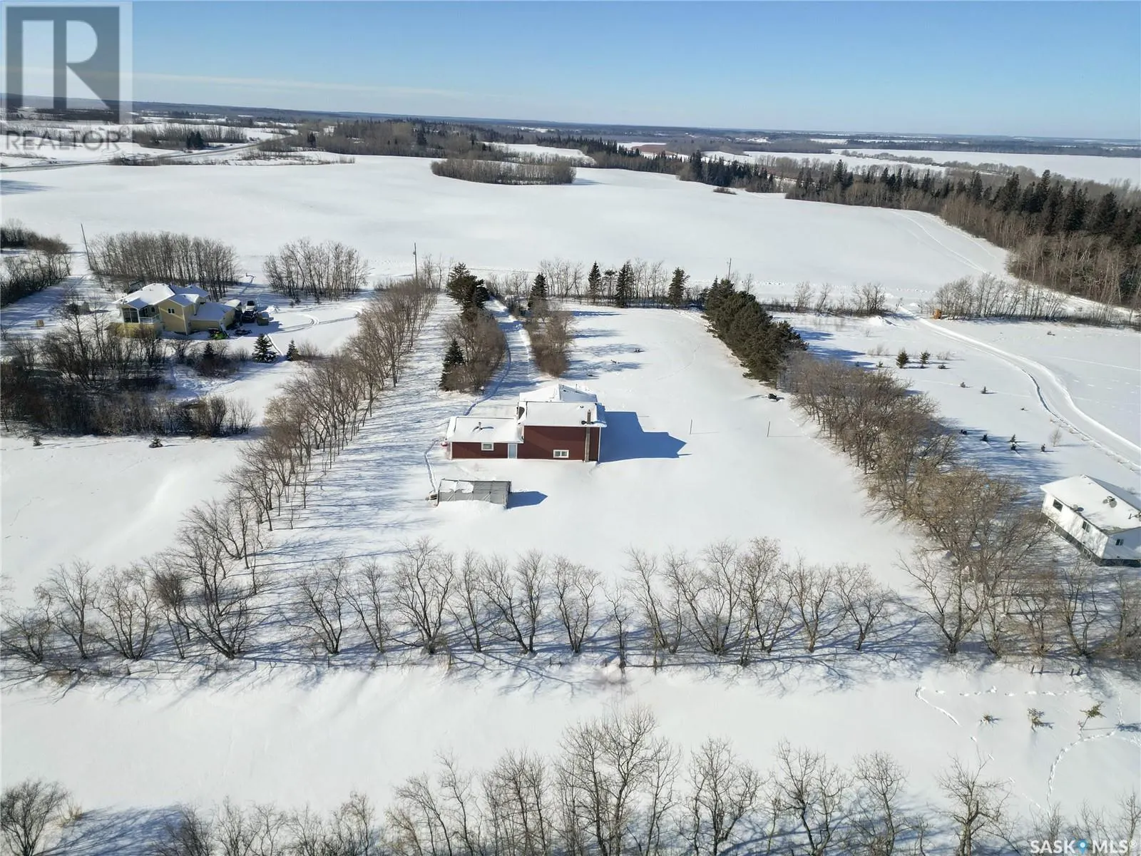 MacDonald Road Acreage