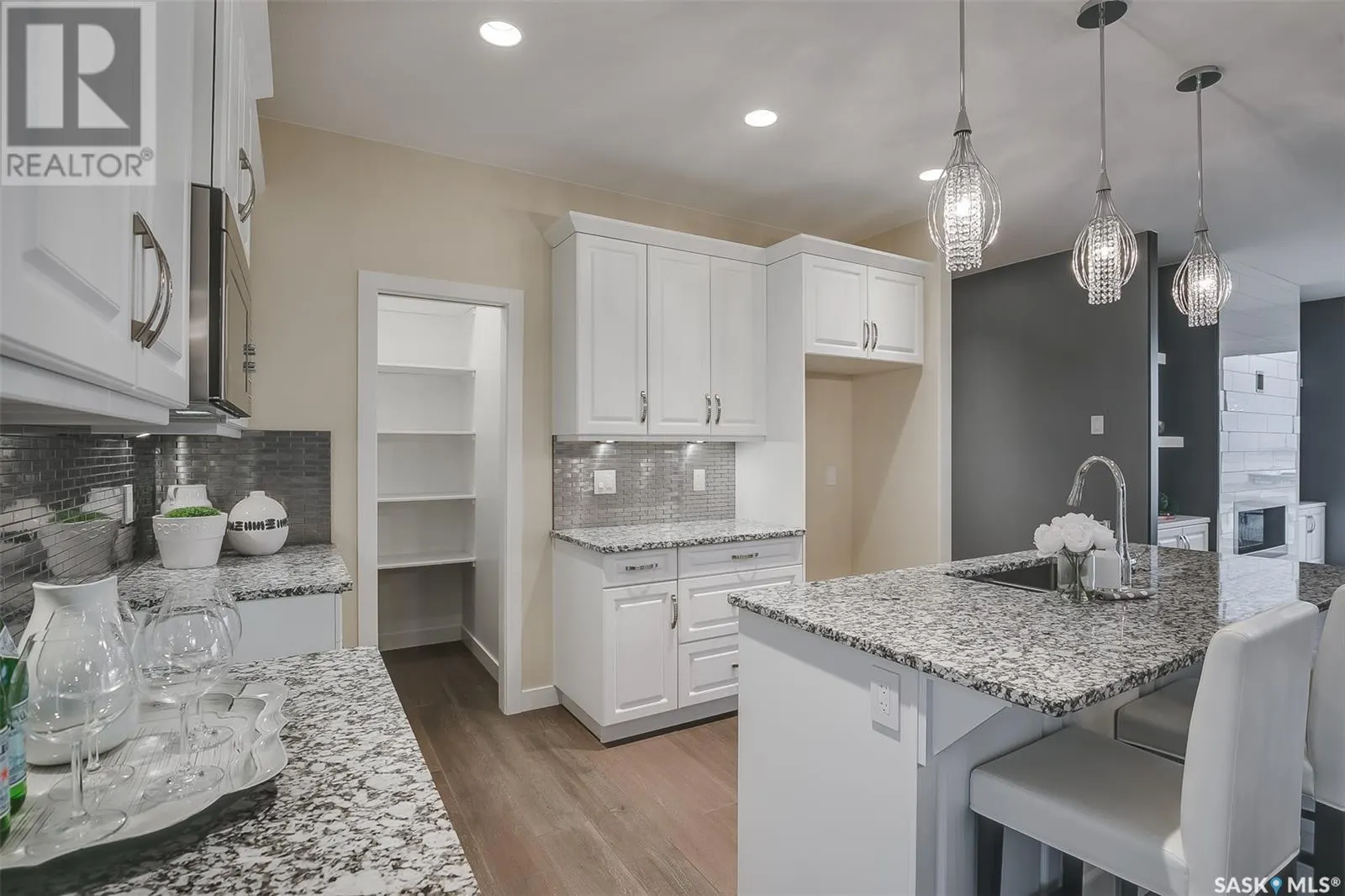 37 Country Hills Estates