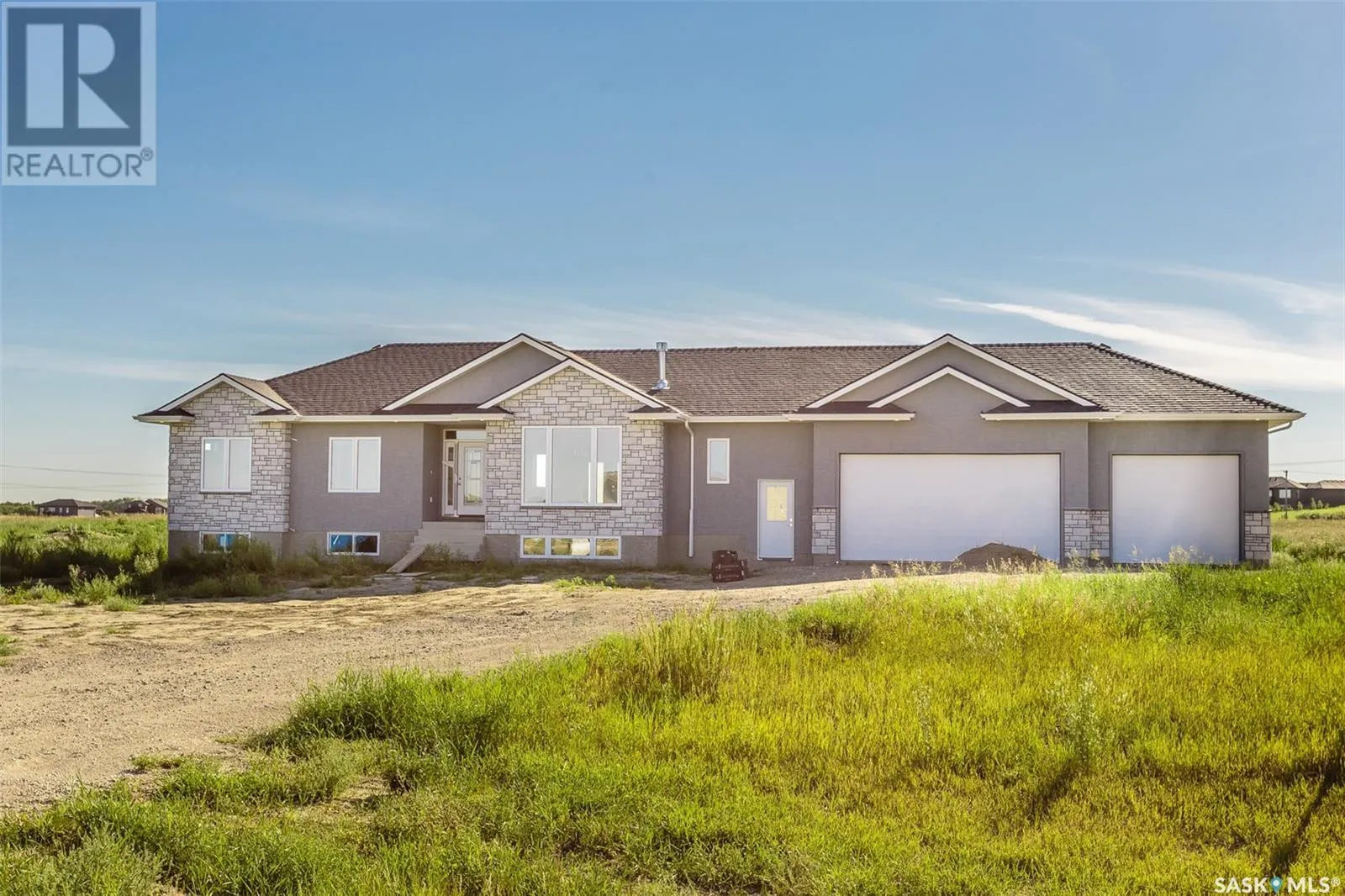37 Country Hills Estates