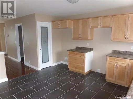 436 13th STREET W