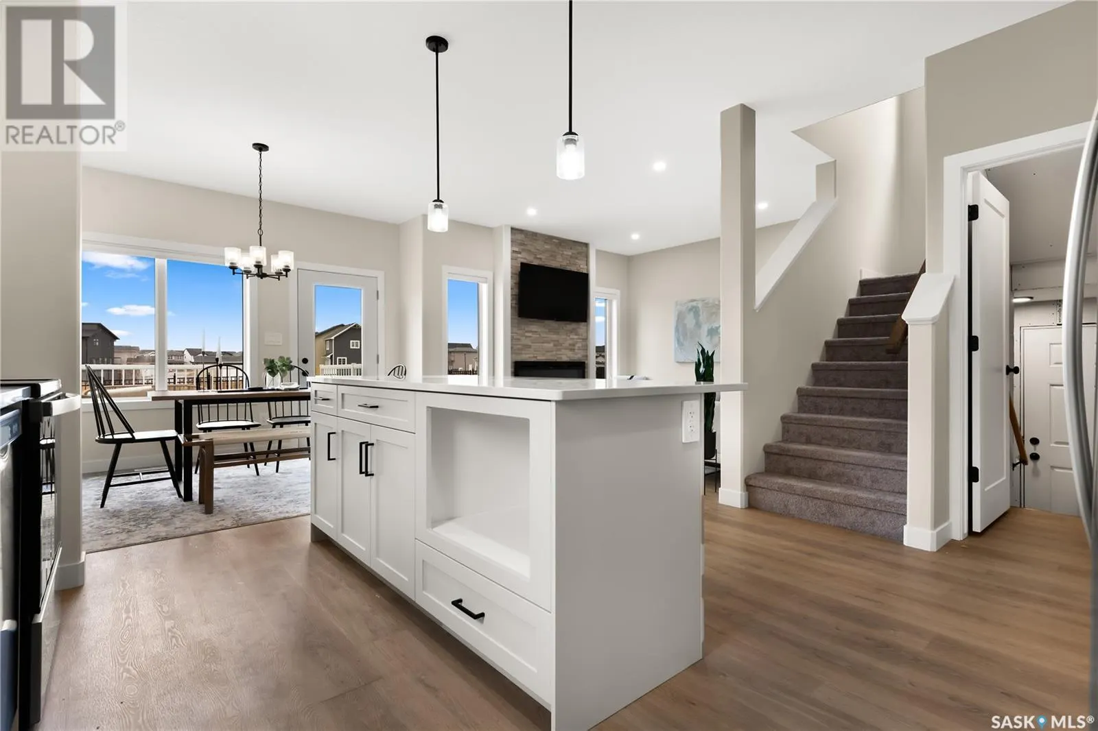 442 Doran CRESCENT