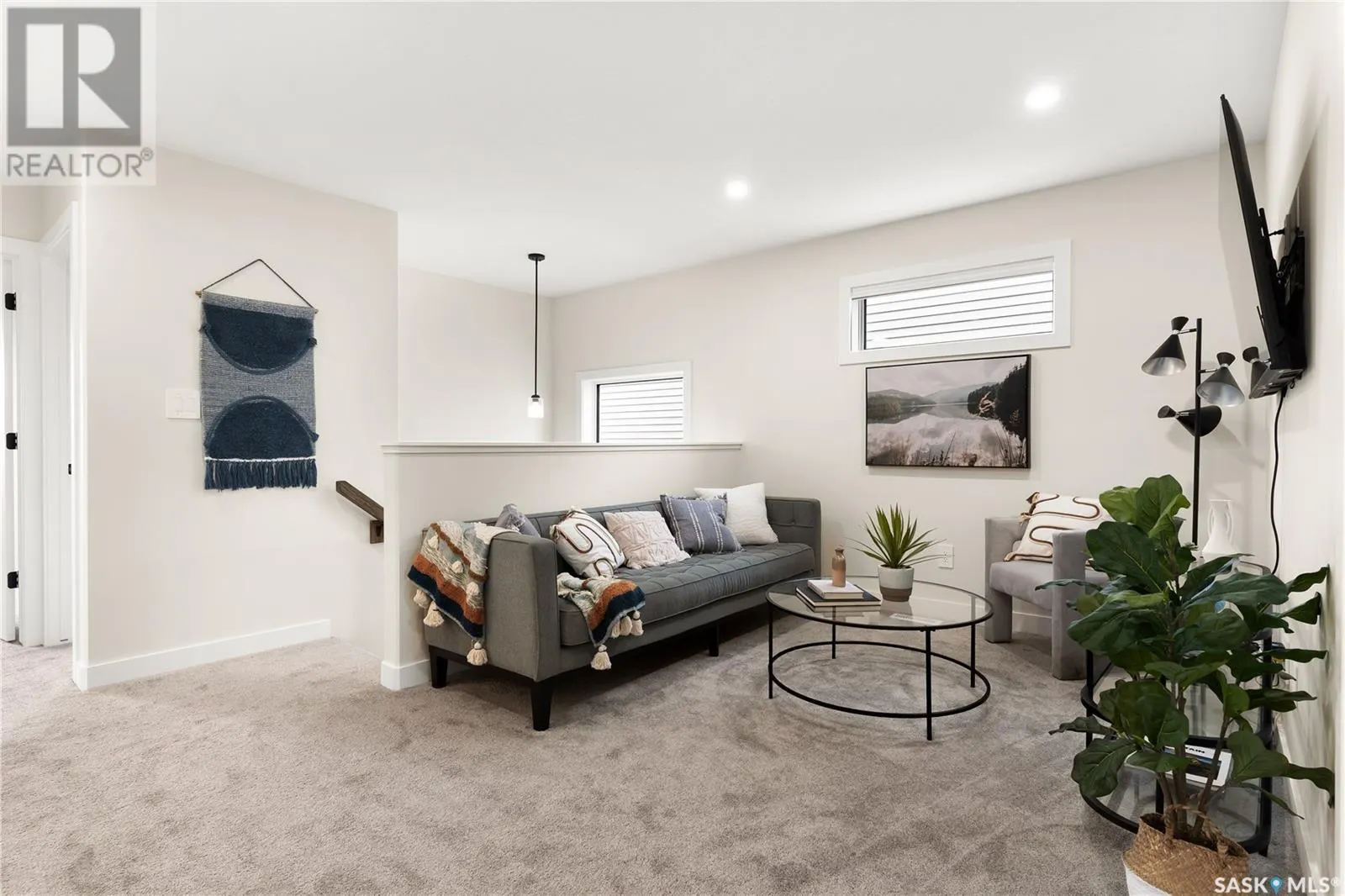 442 Doran CRESCENT