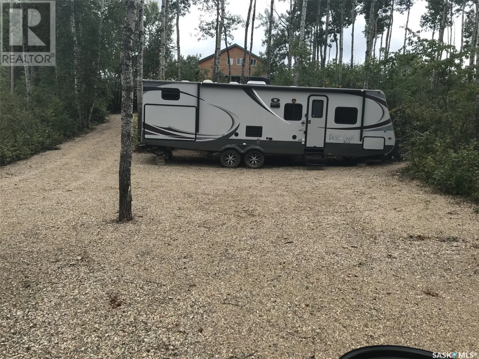 215 Shady Lane - Pratt Lake